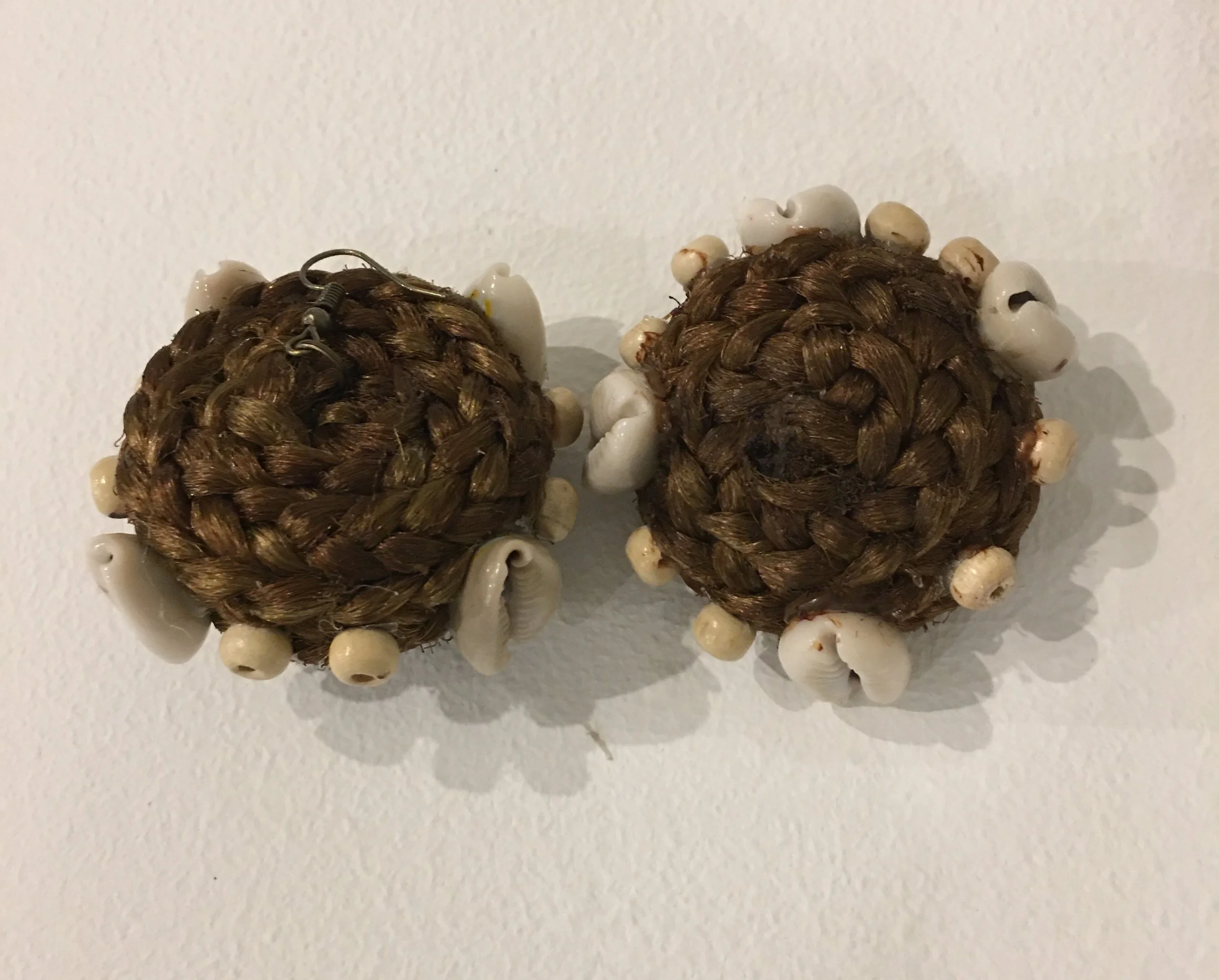 Bantu Bulb Half Earrings No. 1