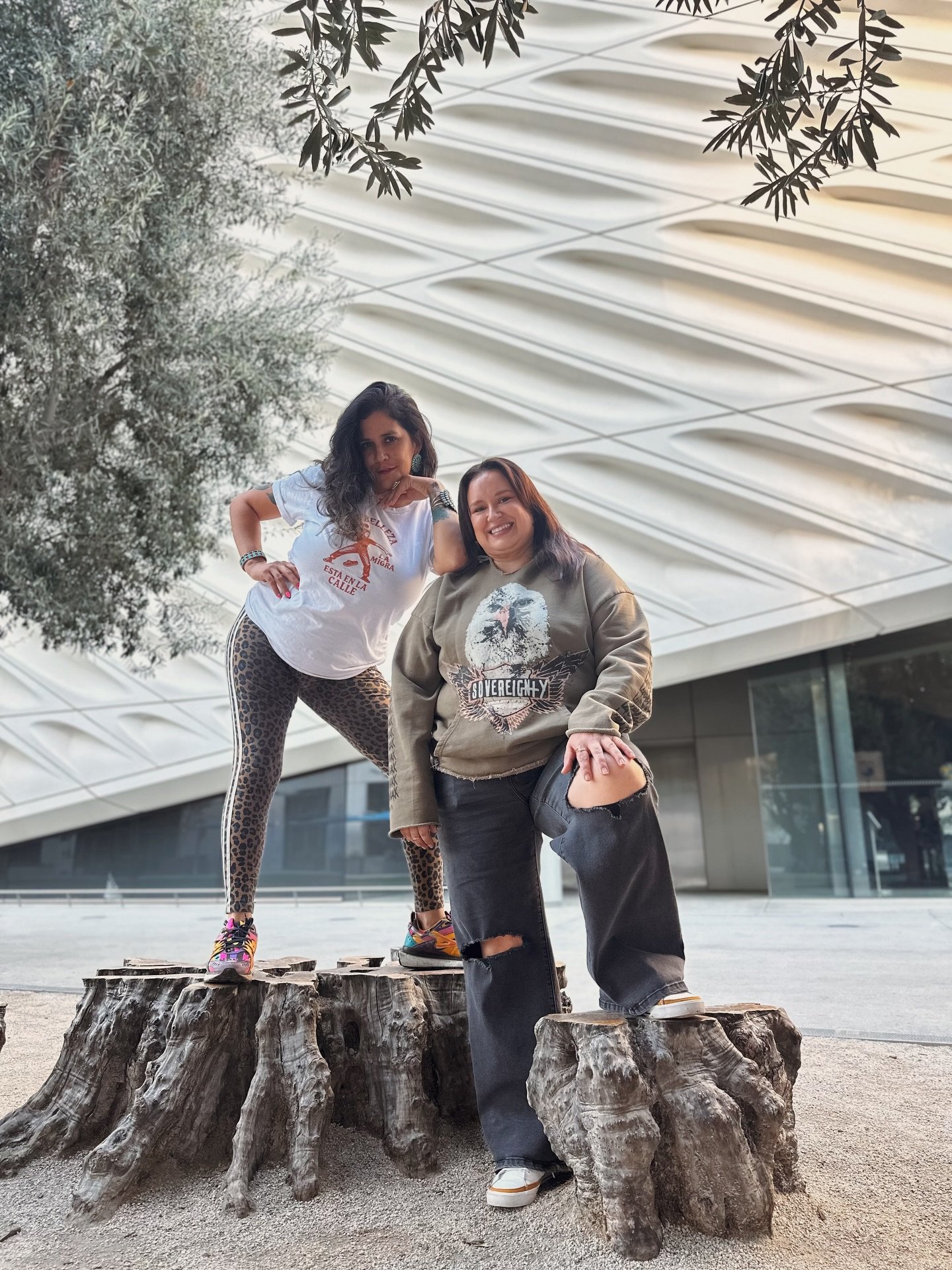 I woke up like this 💅🏽✨🩵

Two more sleeps until LA NDN FLEA! Post coming tomorrow with *everything you need to know* including accessibility and logistical information!

Running on NDN time? Get your tix online or onsite!
December 13, 2025
MARKET 