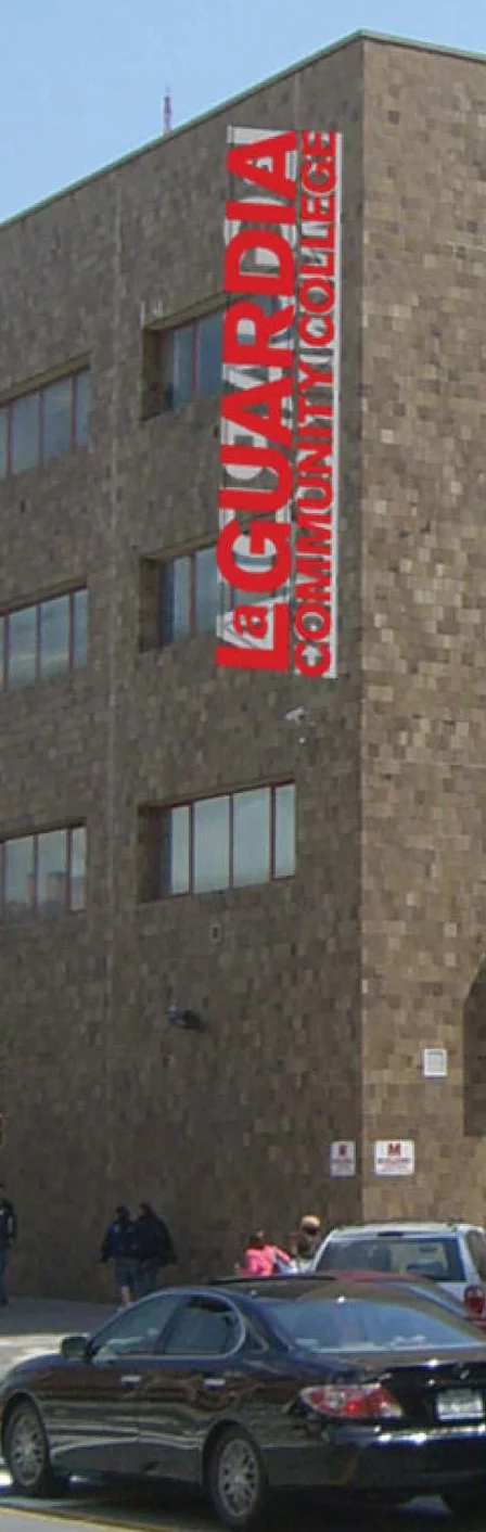 LGCC Sign 31st Thom Thin.jpg
