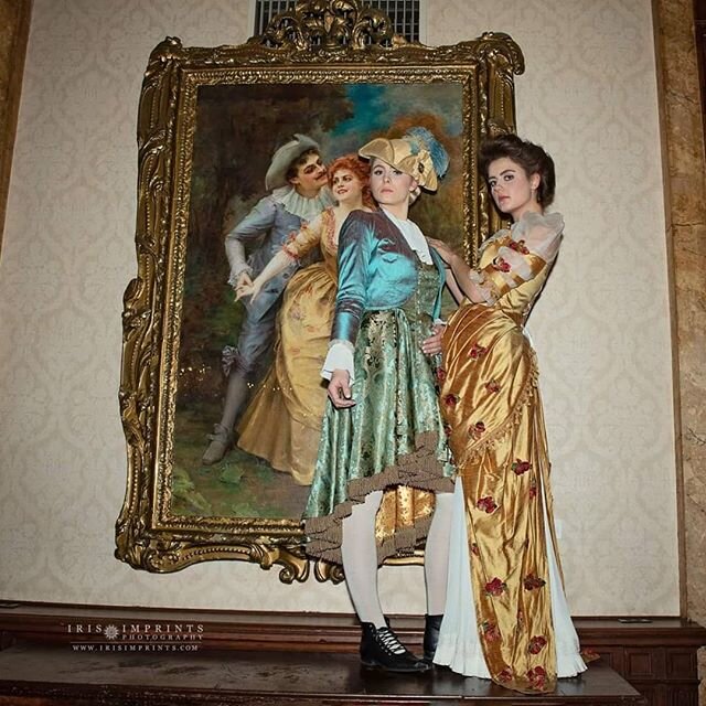 &quot;Flirtation&quot; is one of my favorite #paintings at @thepfisterhotel by Georges Achilles-Fould, only one of two #femalepainters in the #artcollection at the hotel. The other one? Her sister Consuelo ☺️ What I like most about the paintings of G