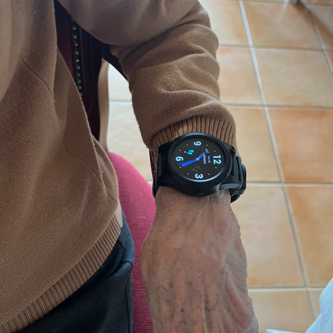 Safe and Independent: How Safety Watches Empower Seniors