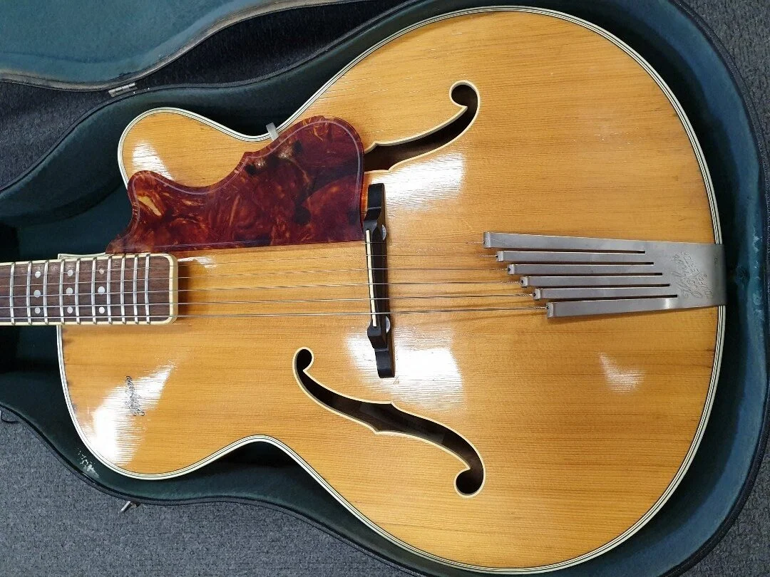 Vintage 1958 Hofner President Hollowbody Archtop Acoustic—Guitars