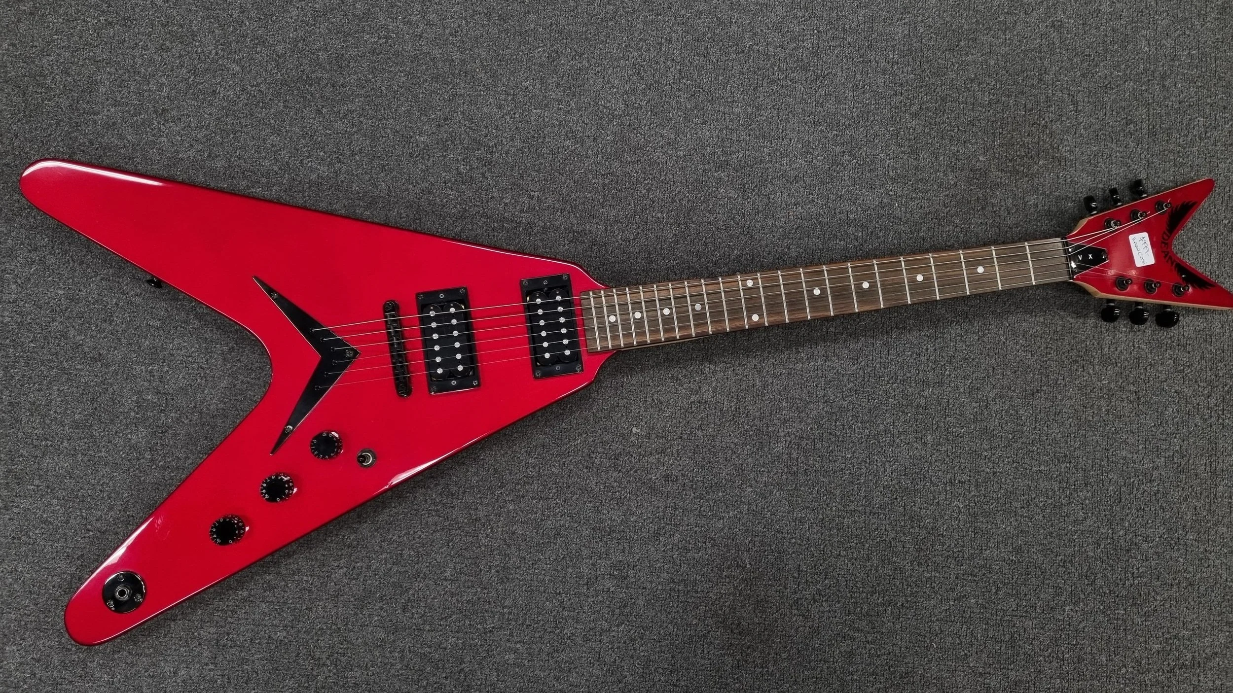 dean flying v guitar case