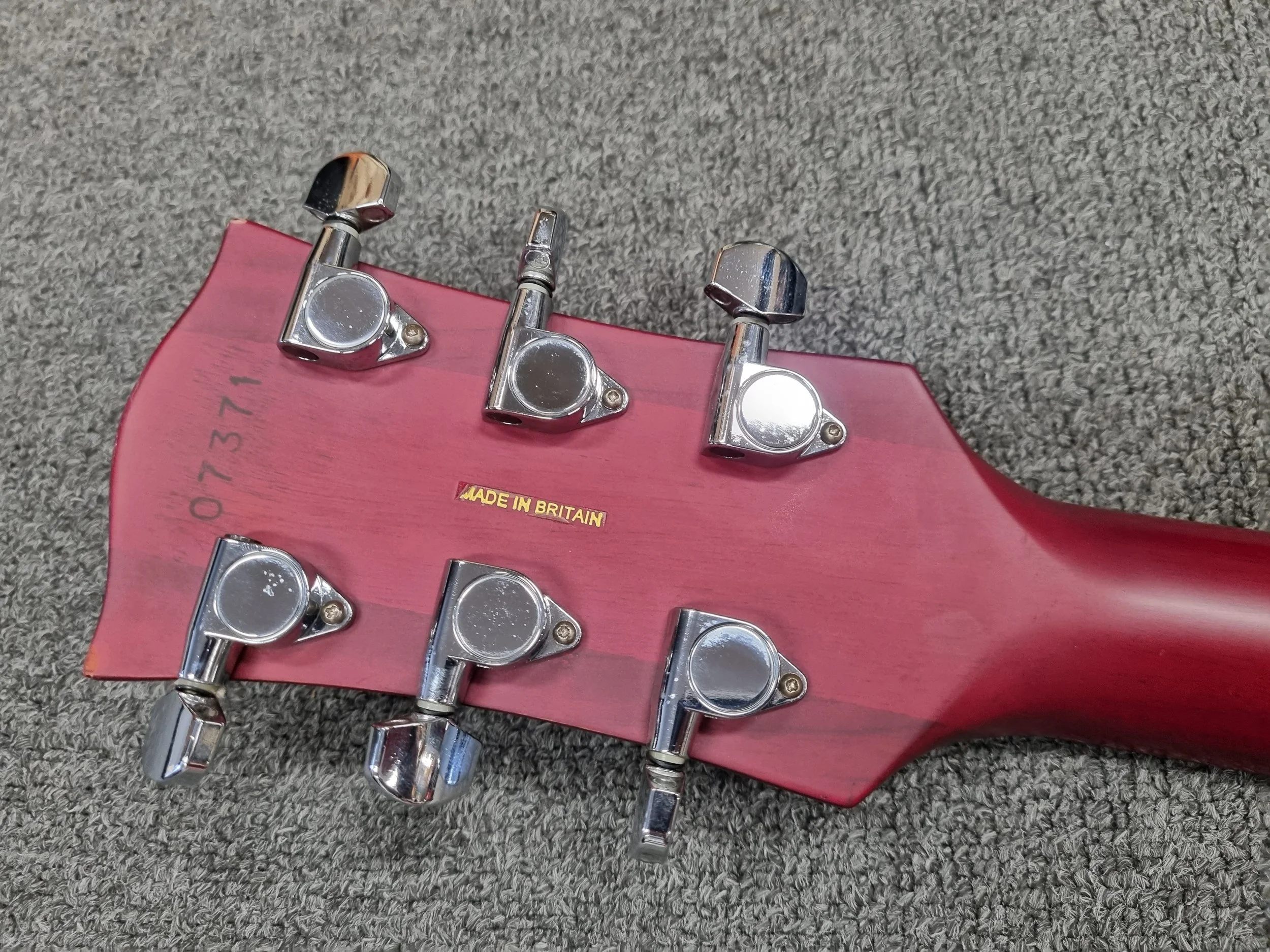 GORDON SMITH Double Cutaway Electric Guitar Vintage Secondhand