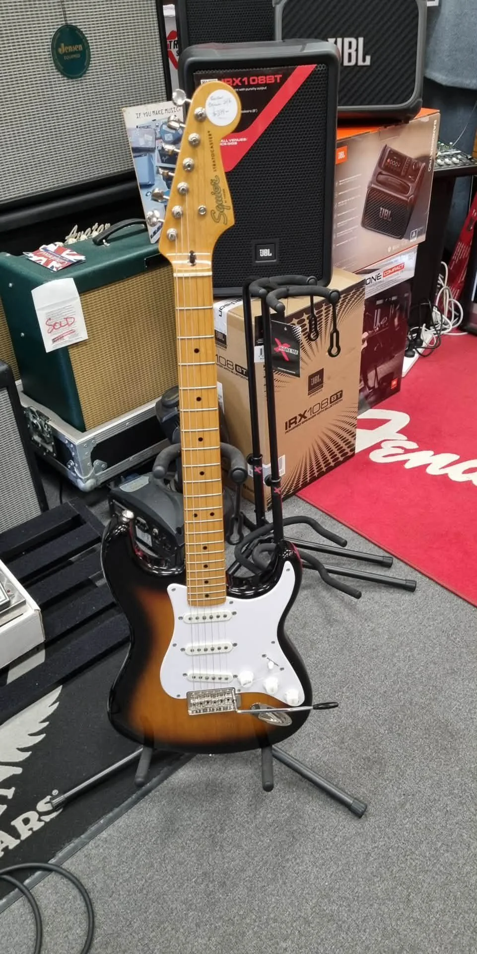 Squier Strat Sunburst