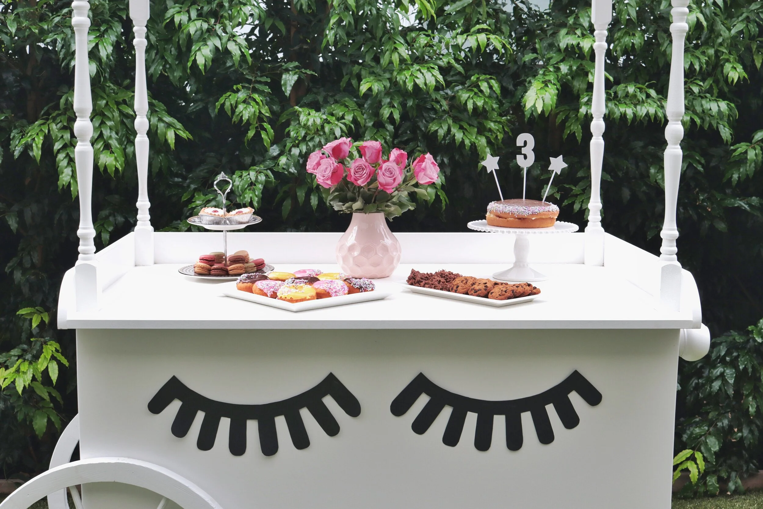 Candy Cart Greenery 3.JPG