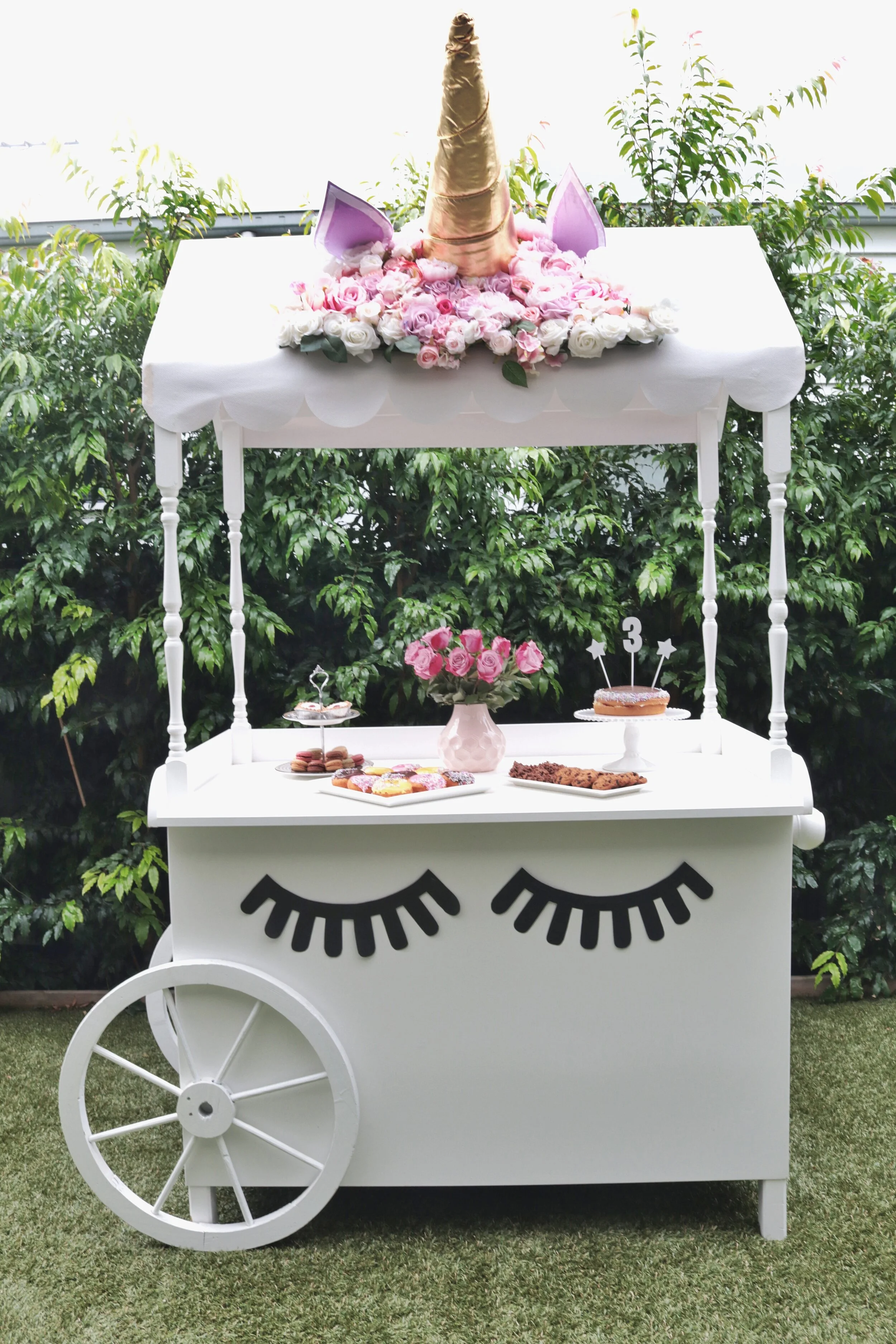 Candy Cart Greenery 2.JPG