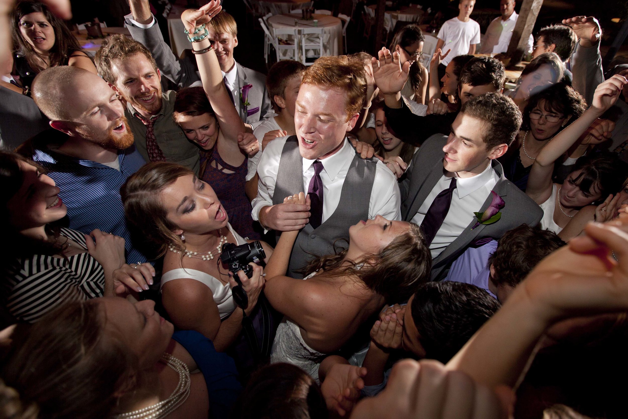 2013_0914_BiciPhotography_DeBarge_Wedding_Small031.JPG