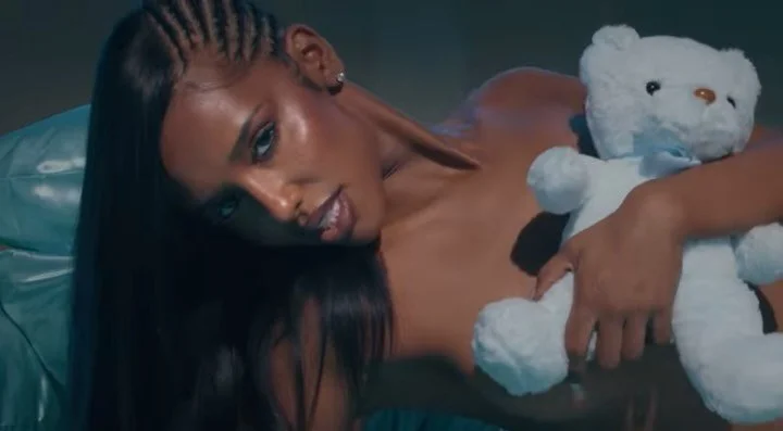 MAIN CHARACTER 🧸🩵 @chxrry @iamlolamonroe 

Thank you to the best crew Creative Director - @mowalola
Set Designer - @alexeicerrone
Co-Director - @jofetto 
DP - @wallyworldweb
1st AC - Erik Howell
Sound Mixer - Tori McJunkin
Styling - @222juliet
MUA 