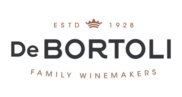 De-Bortoli-Family-Winemakers-Logo (1).jpg
