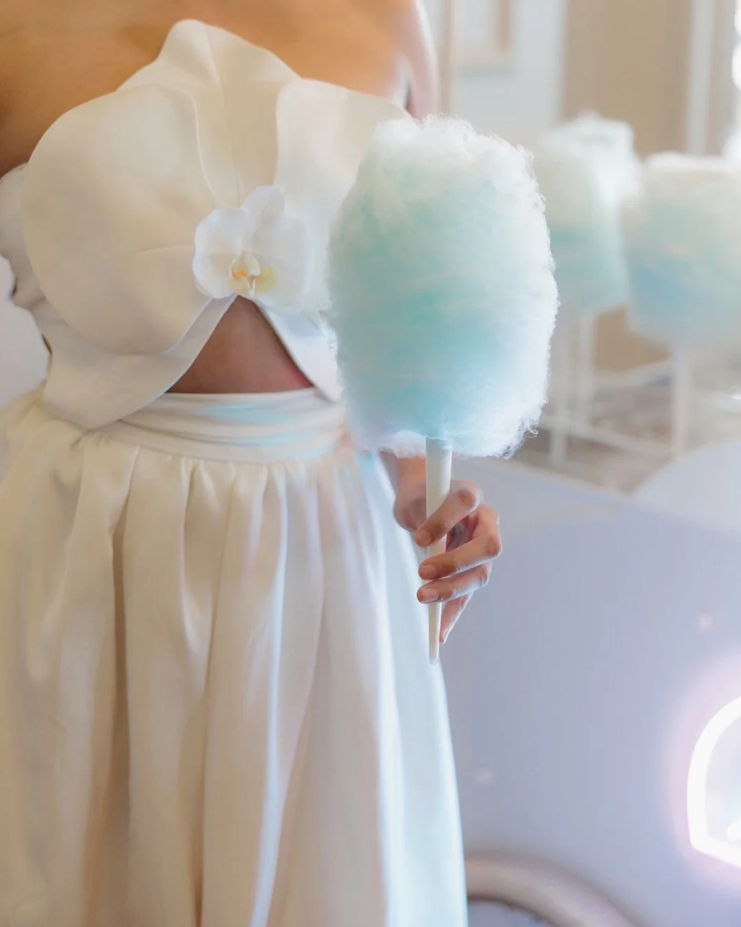 Cotton candy was the perfect treat for this baby shower, light, soft, and sweet, just like the celebration itself.

It felt poetic, airy, and thoughtfully curated to match the beautiful atmosphere of the day.

Congratulations to the parents-to-be, an