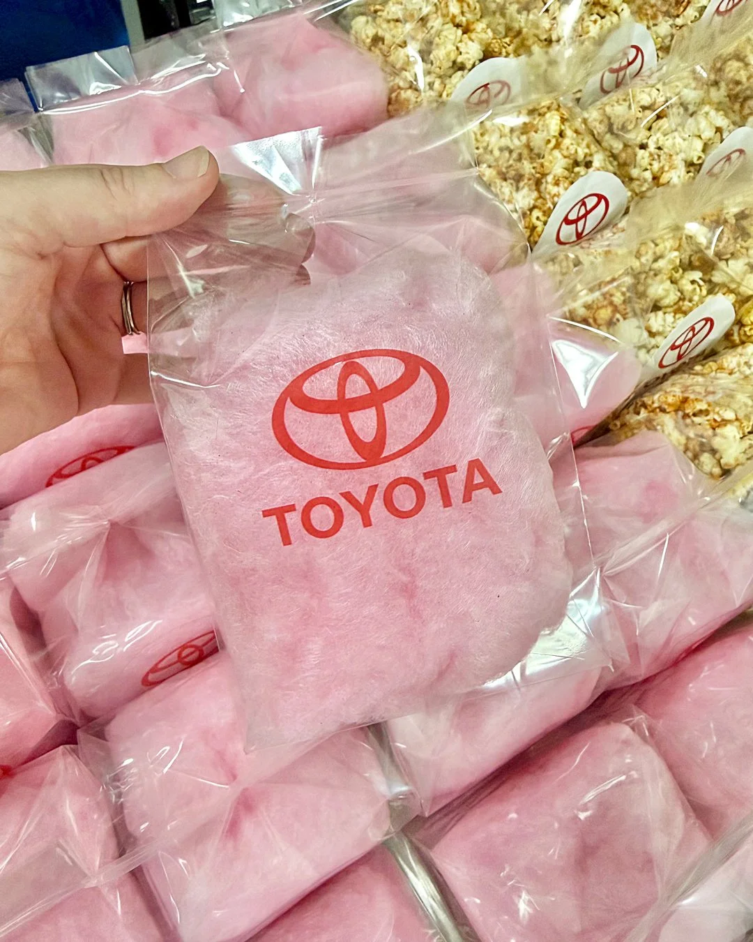 Nuage_Cotton_Candy_Toyota_PrePackaged.jpg