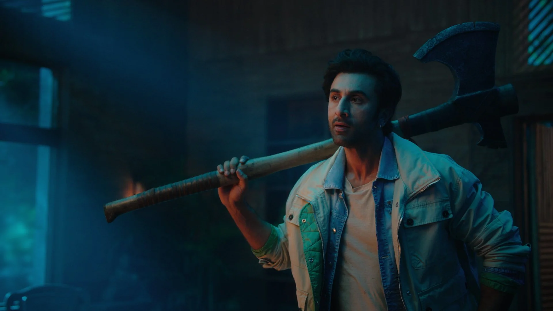 Shamshera Graded Clip.00_01_23_08.Still032.jpg