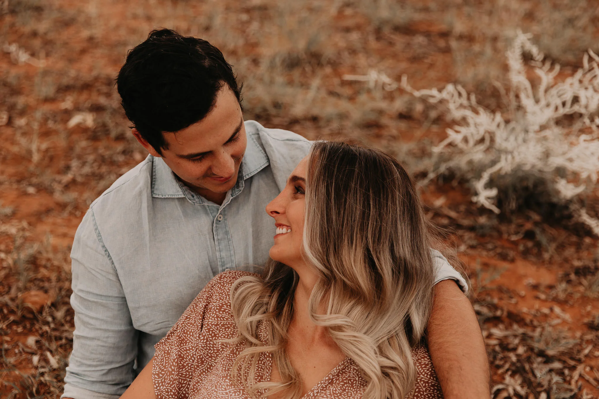 outdoor-couple-session-mount-isa13.jpg