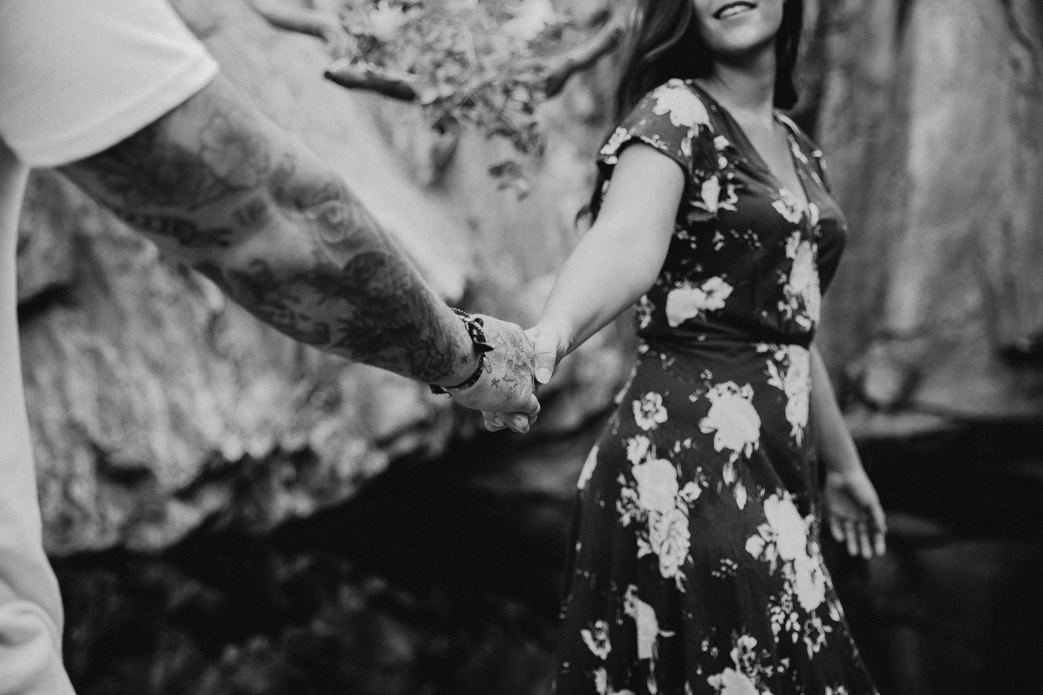 Couple-session-mount-isa14.jpg