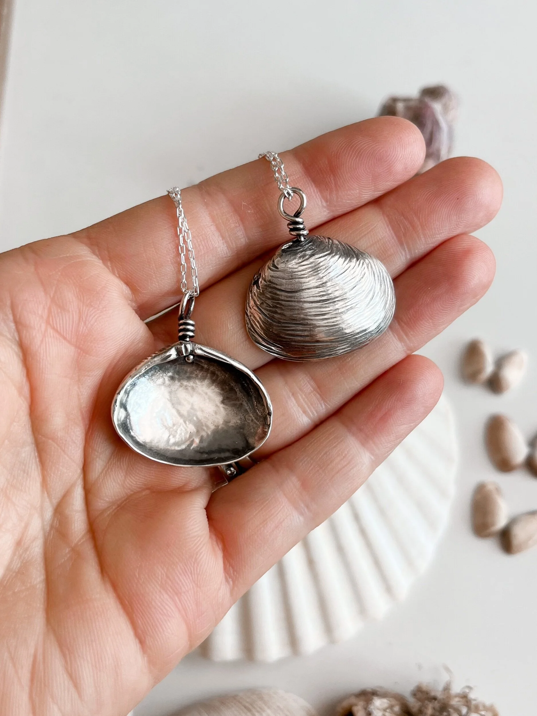 20F17767-8C3B-4D90-BC30-5FFC00E1A8F7