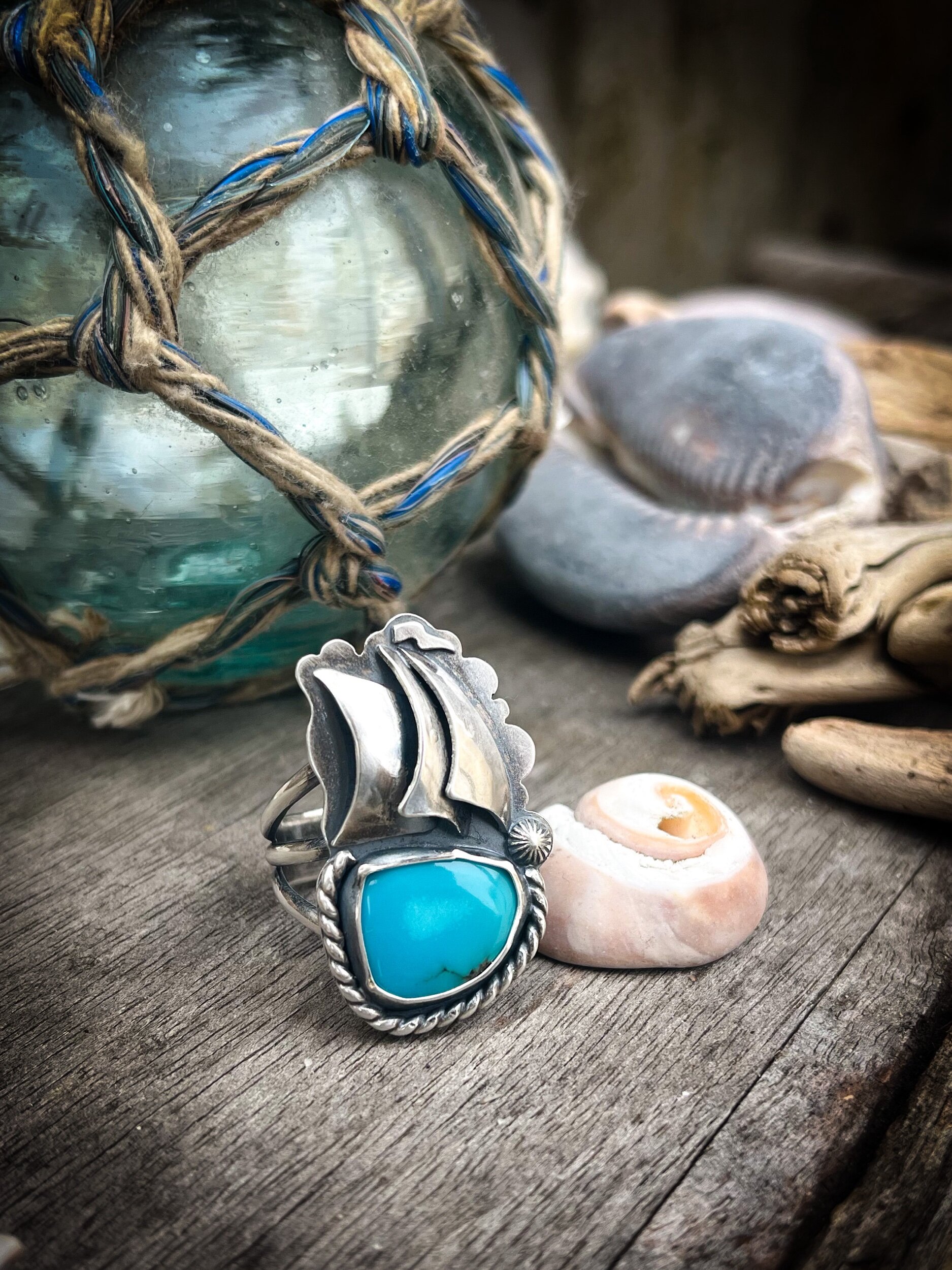 DD1289F4-CA74-412D-AA50-5C230A8AF21B