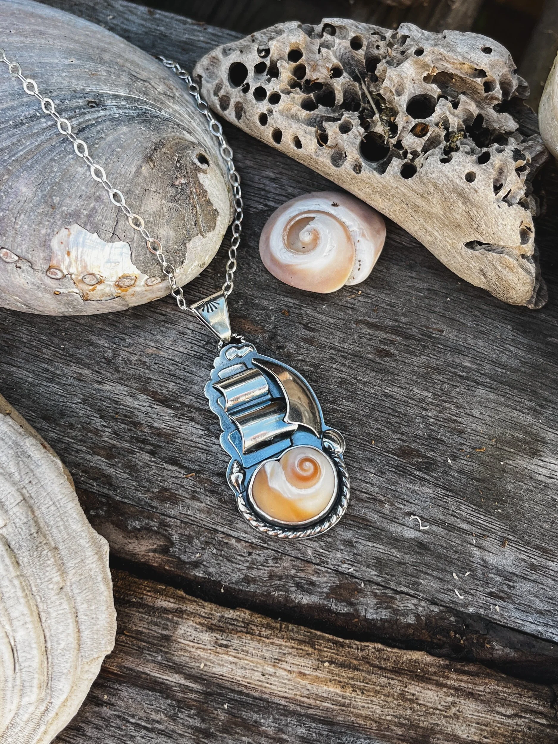 F489CC0A-769D-4A6F-8CC9-C4774010E8A9