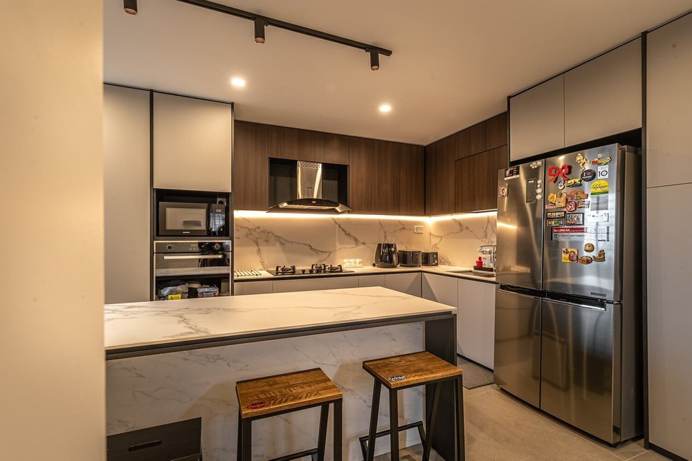 Hdb Bto Re Kitchen Design Ideas, How Many Chairs At A Kitchen Island Cost Singapore
