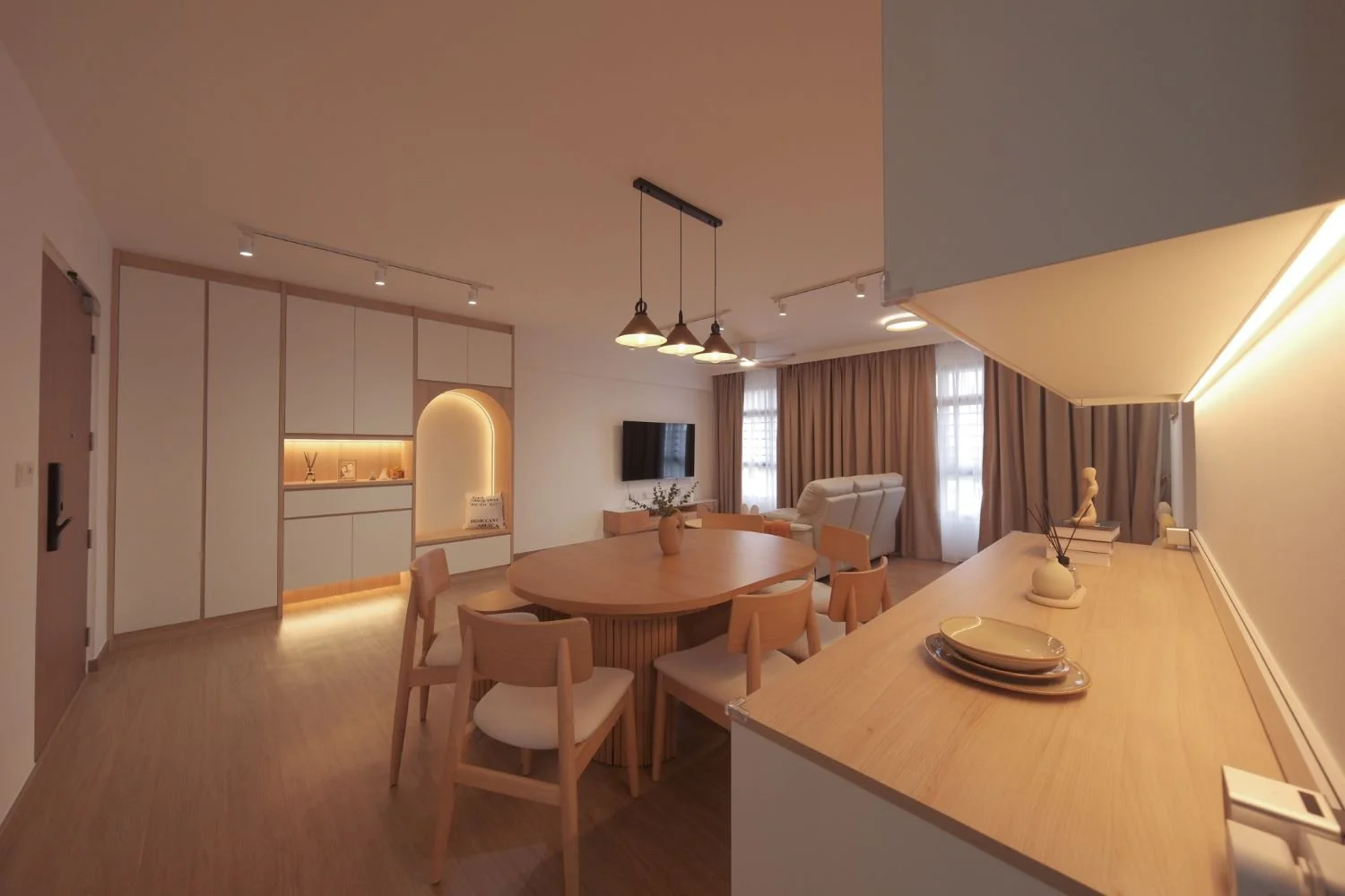 Kitchen Interior Design at 482B Yishun Ave 6 5-Bedroom HDB BTO