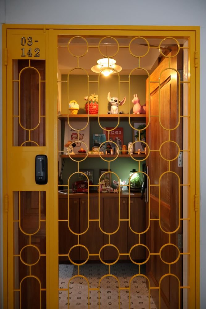 589C Montreal Dr – 5 Bedroom Interior Design – Pantry 01 – Retro Pop