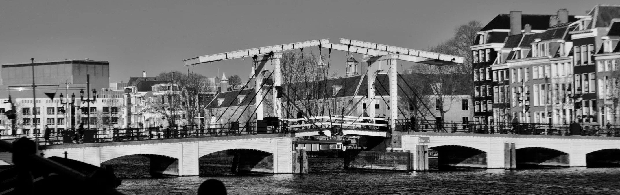 HR Hands Amsterdam 3.jpeg