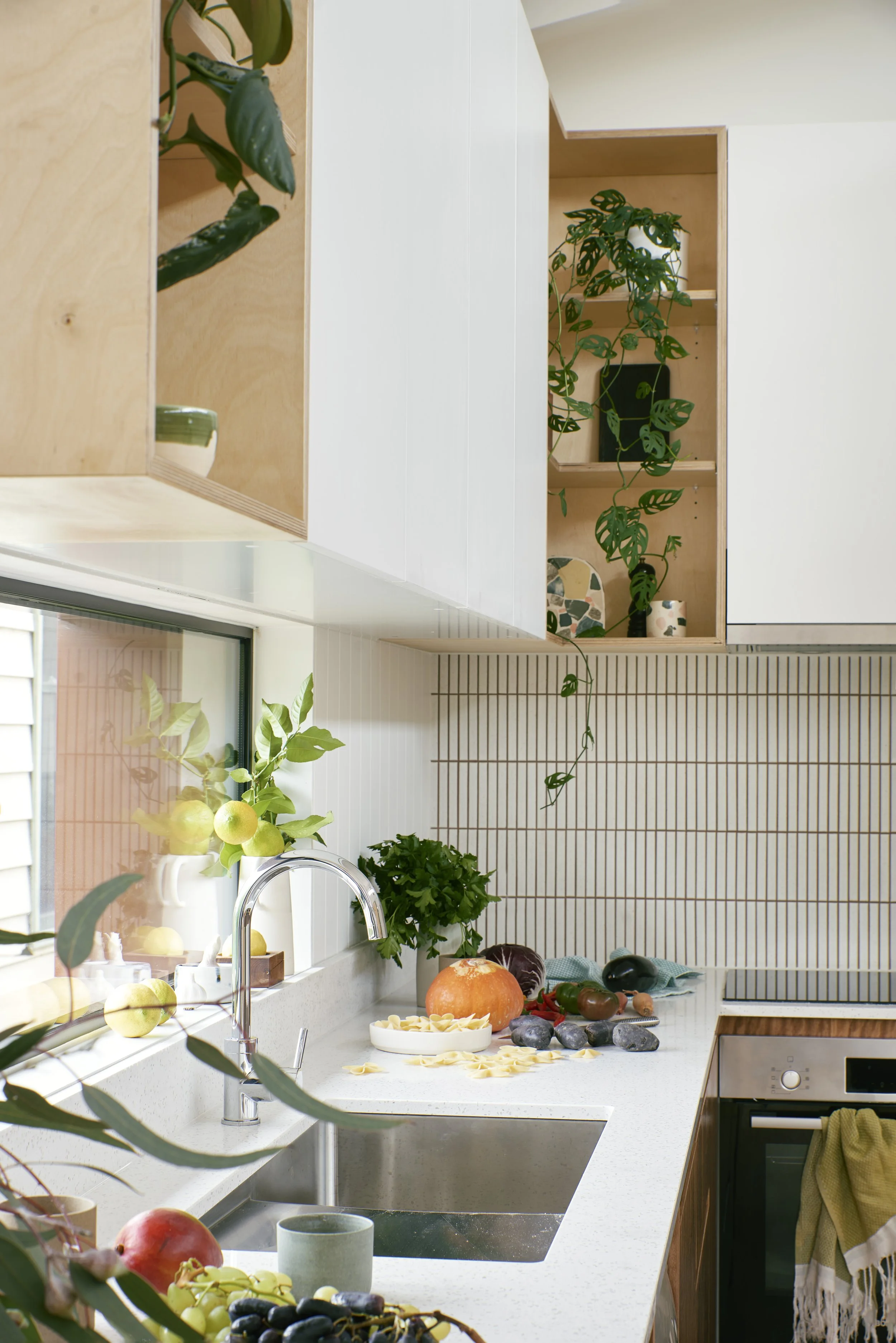 Kitchen08.jpg
