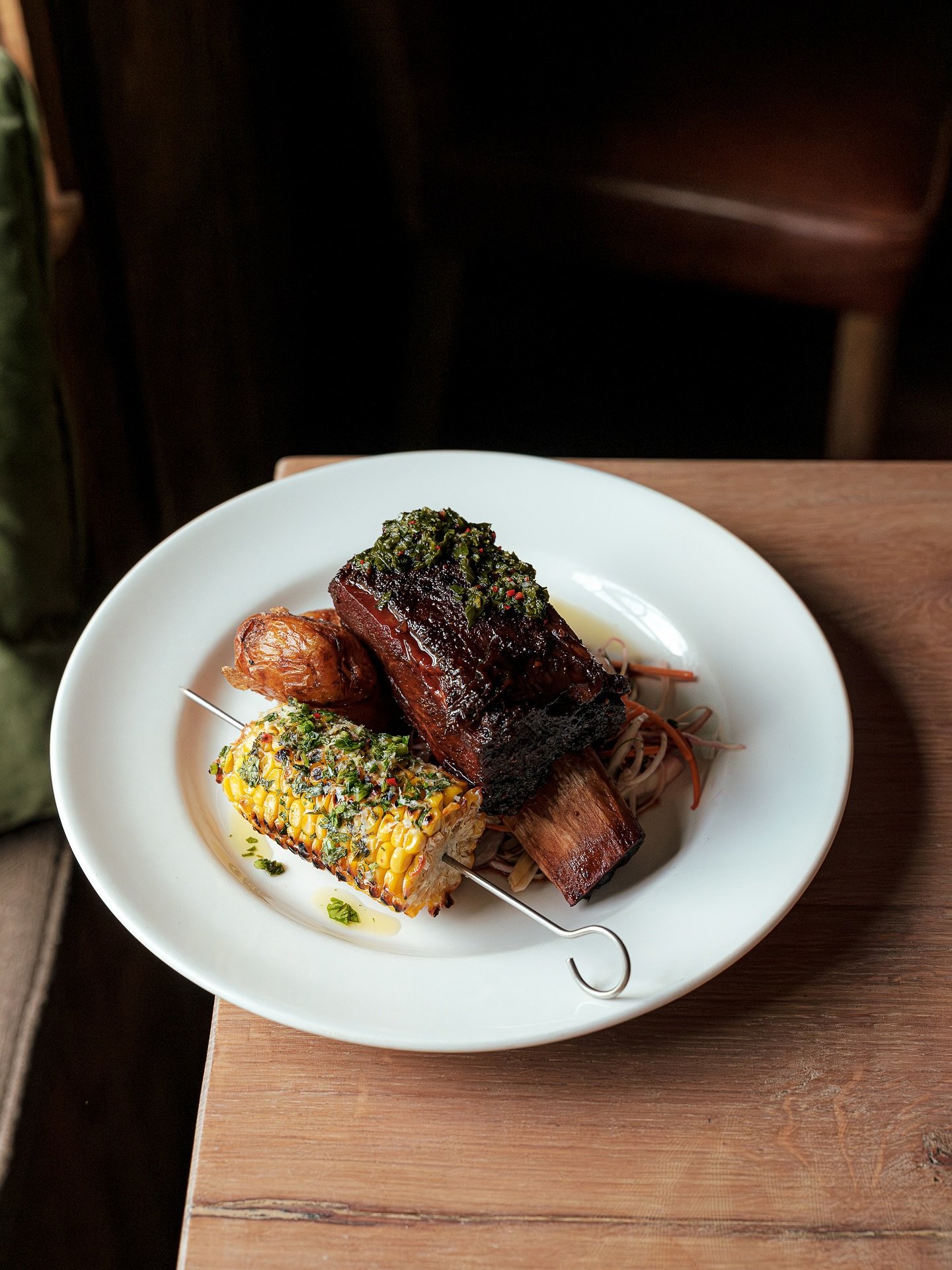Doing it different on a Sunday. Today we&rsquo;ve had a play around and my word it&rsquo;s a winner. We&rsquo;ve got Beef Short Rib that&rsquo;s been brined for a day, smoked for 12, and then slow cooked over night. 

Paired with a take on a Mexican 