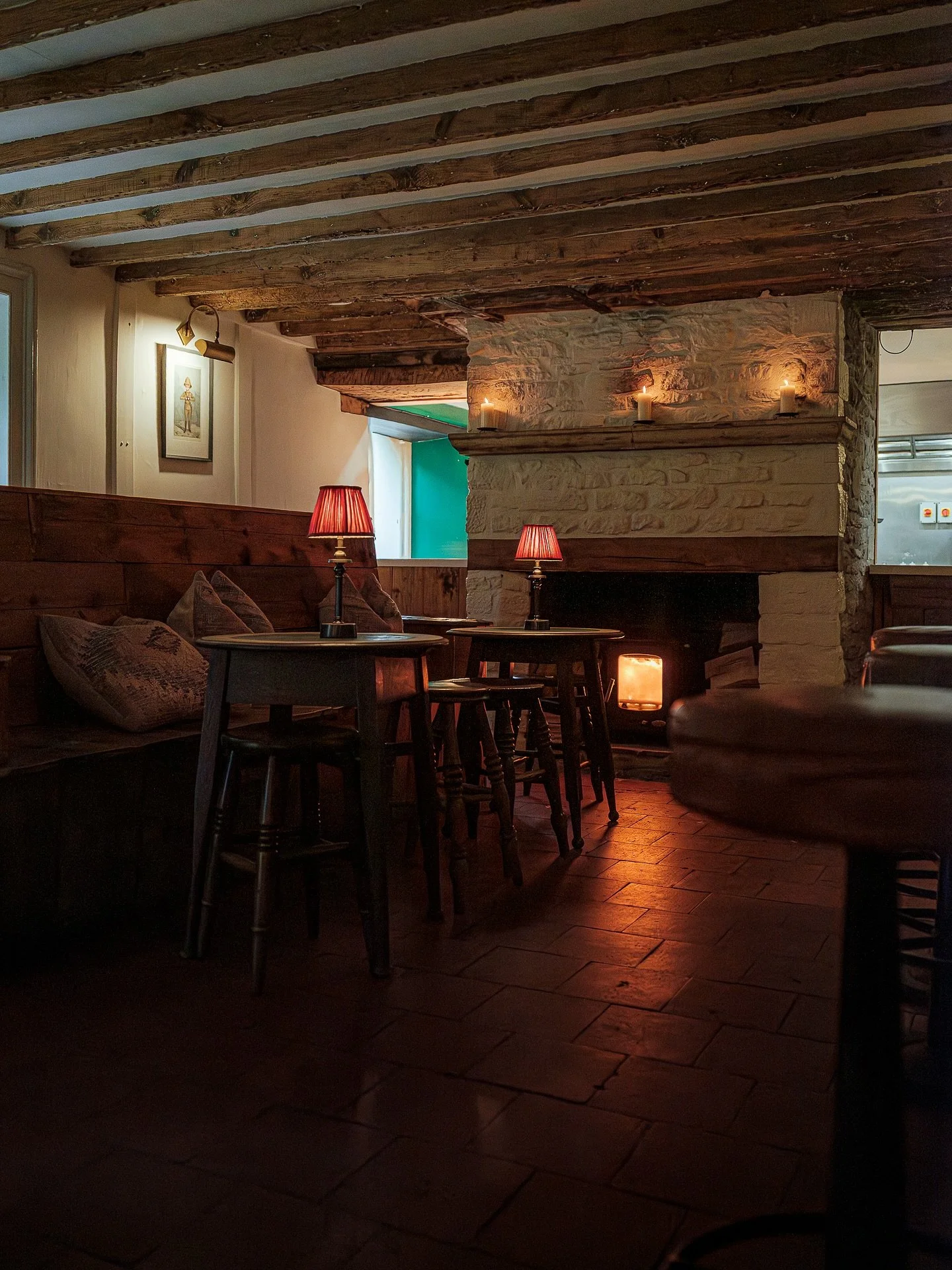 Cosy scenes this afternoon at the pub.

No better place to be on a Friday evening. 🔥