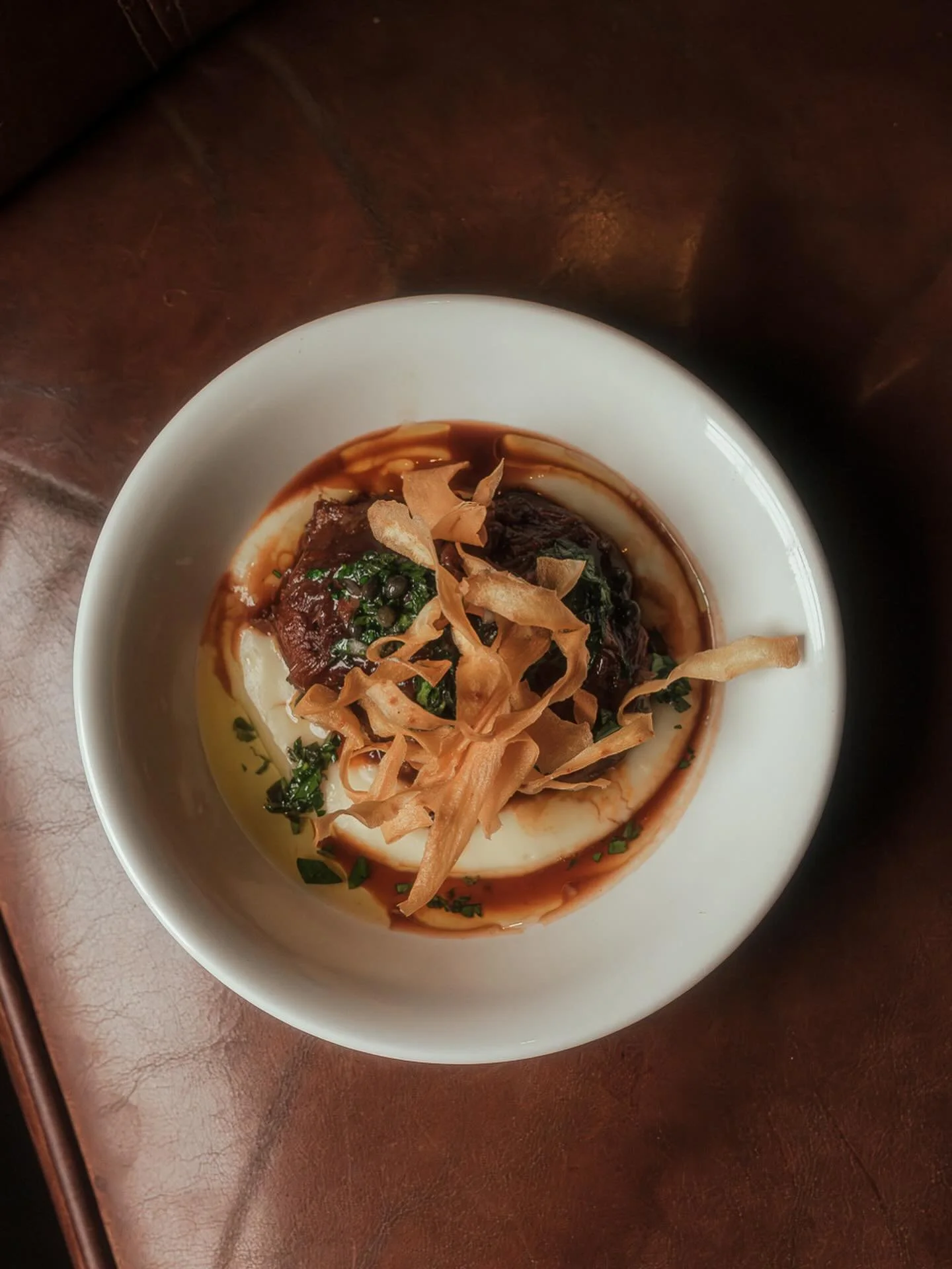 We pride ourselves on our small plates and here are a few new editions. 

- juicy juicy pig cheeks, parsnips and erbs 
- the silkiest butternut squash hummus, flatties
- jamon croquettes, Iberico and guindillas 

All 3 are bangers, available on the b