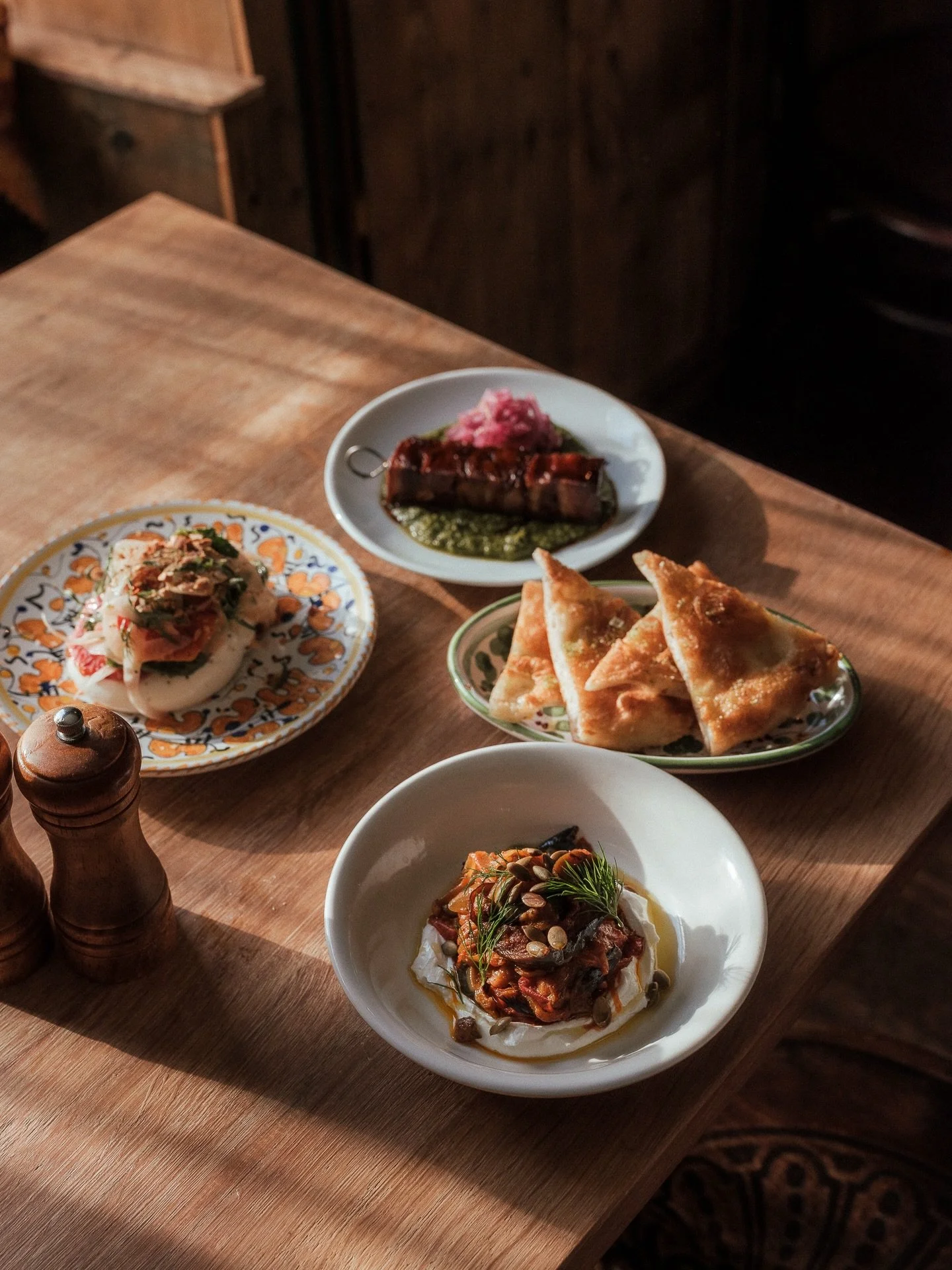 As we gear up for a packed Summer at the New Inn, we&rsquo;re on the lookout to add to our fantastic team of chefs. If you&rsquo;re the type of chef that loves cooking fresh, colourful and flavourful food, and brings a great vibe, then get in touch. 