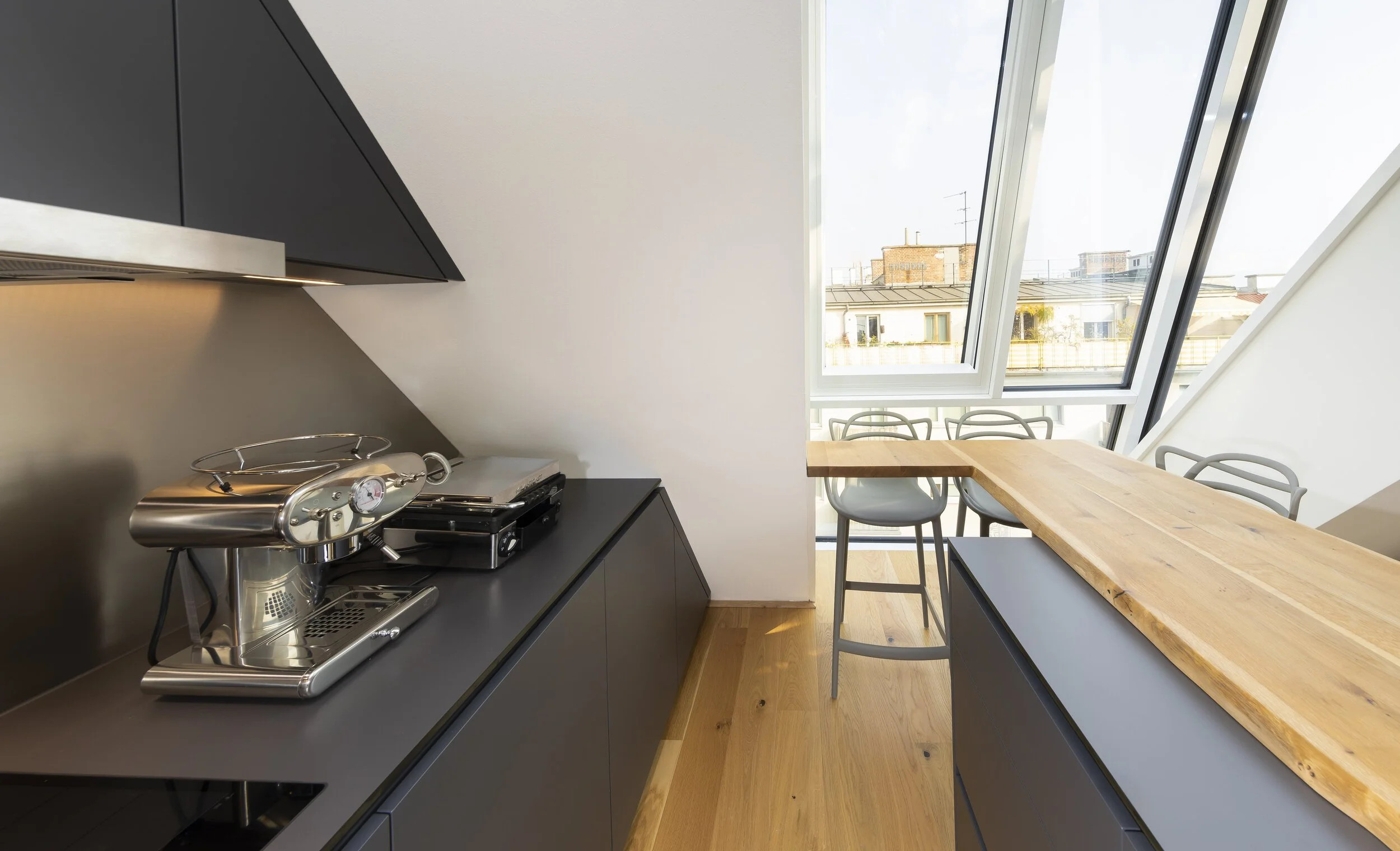 Penthouse D._04-min.jpg