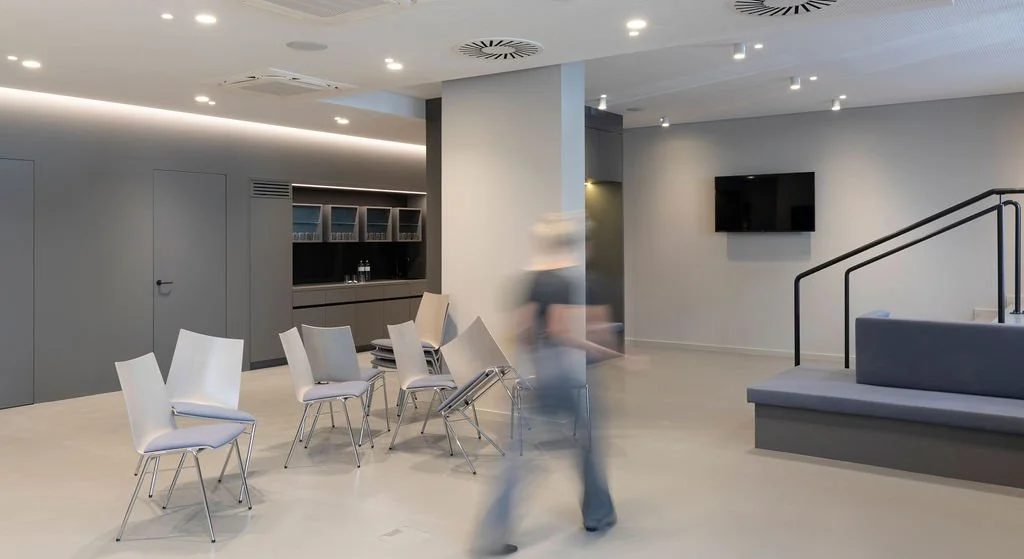 Meeting Zone_02.jpg