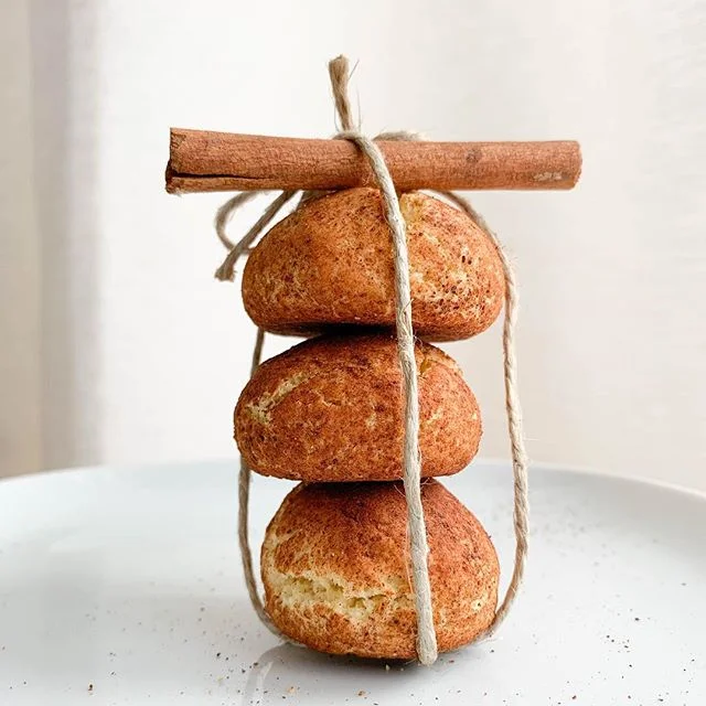 Nos Biscoitos de Sintra só usamos ingredientes de verdade. 
Já conhece os nossos deliciosos biscoitos de canela? Humm... .
.
#BiscoitosdeSintra #Canelas