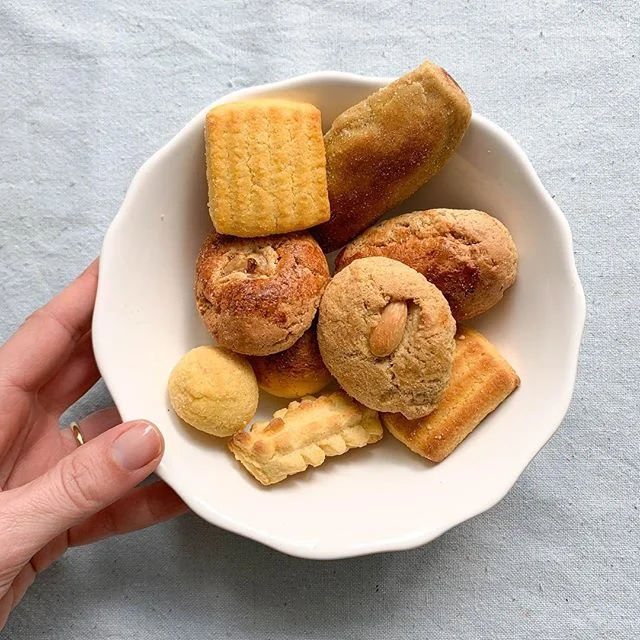 O difícil é escolher!

Descubra as 10 variedades em biscoitosdesintra.pt
.
.
#BiscoitosdeSintra #feitosàmão #feitoscomgosto