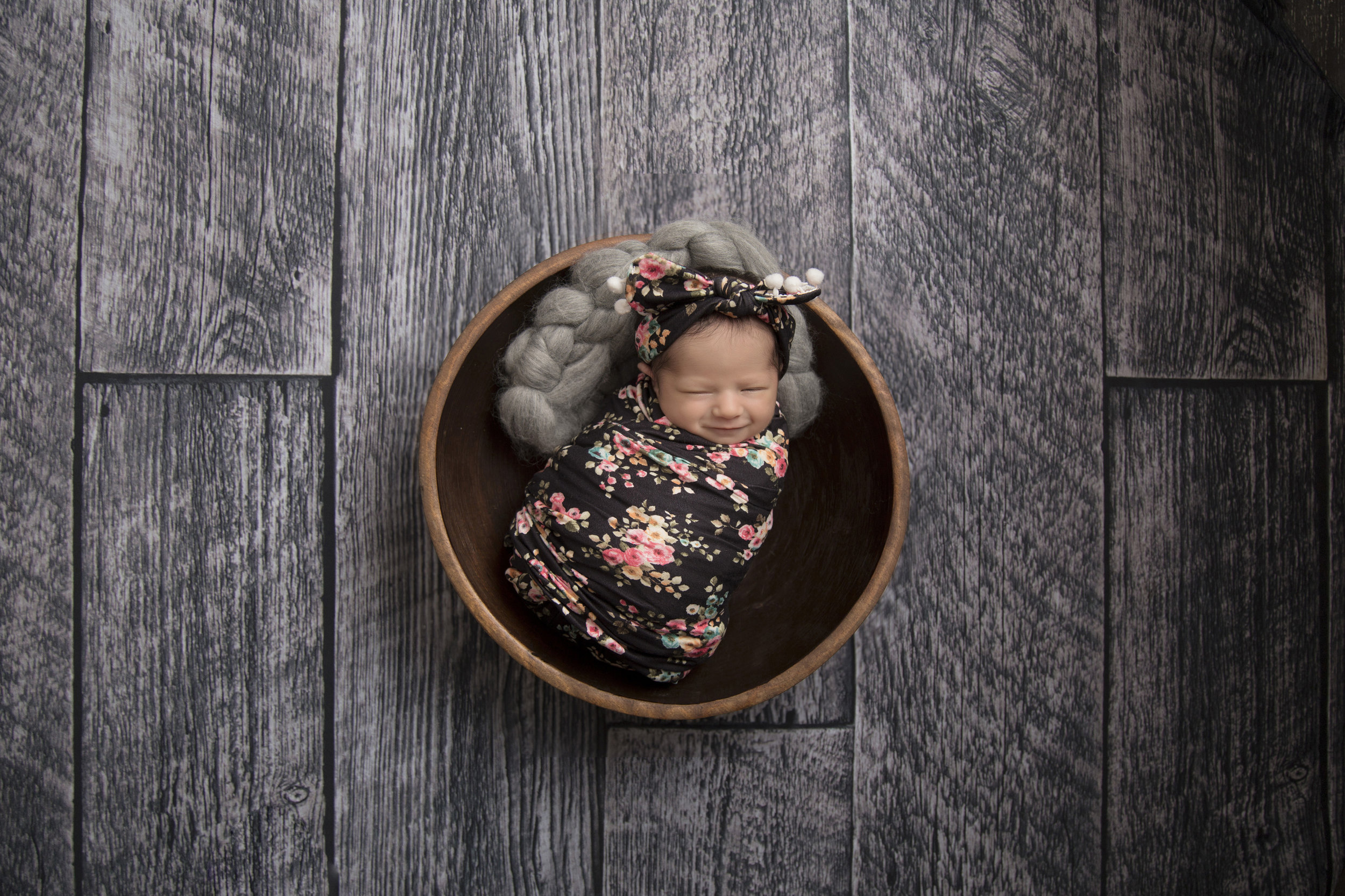 Kennedy_Newborn_016(smile).jpg