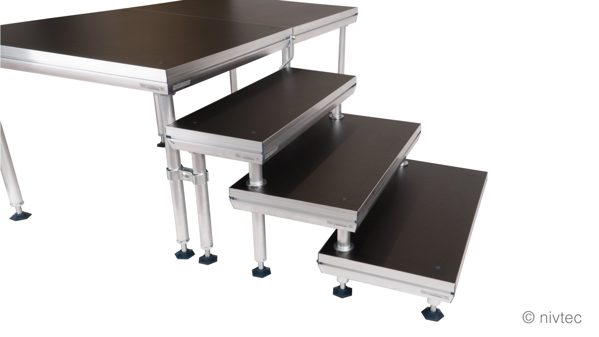 nivtec-3.1.1-Anstelltreppe.jpg