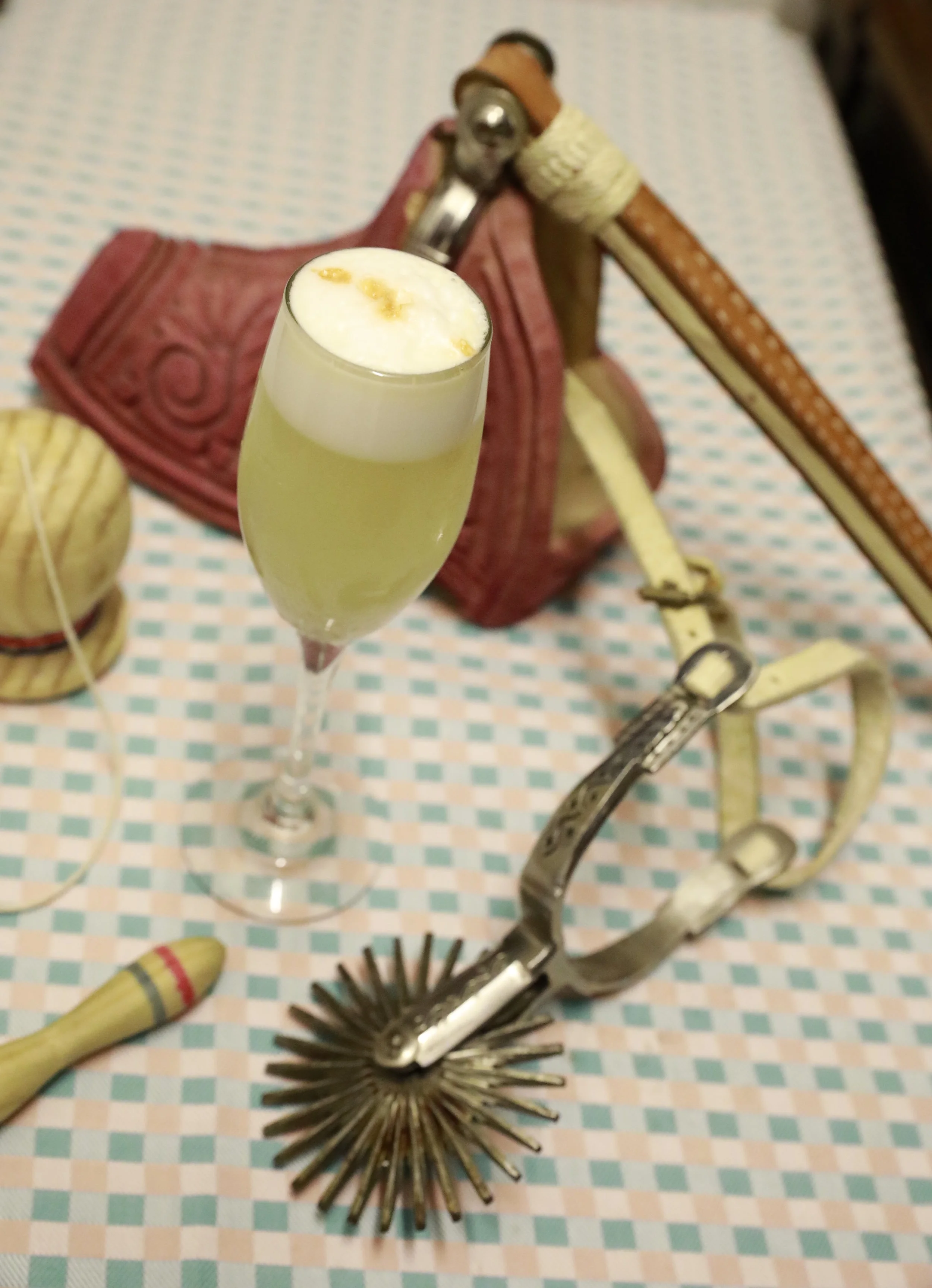 Die chilenische Spezialität “Pisco Sour” im Restaurant la tía rica .