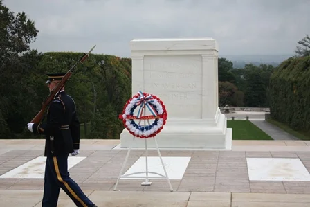 wreath and tomb of the unknowns_web small.jpg
