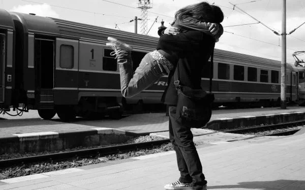 1450-couple-reunited-wallpaper-wallchan.jpg