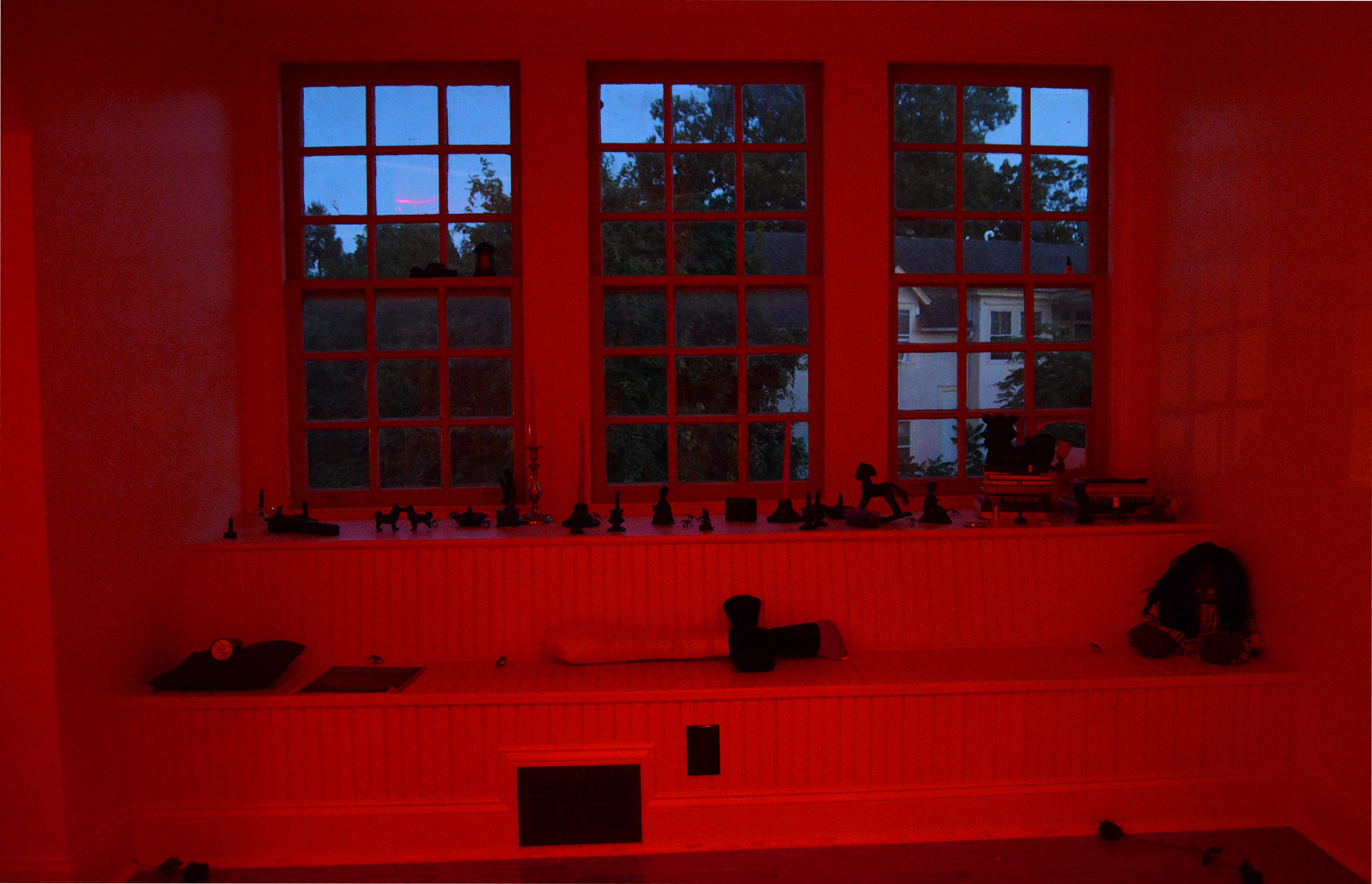 install_lansdowneghost4.jpg