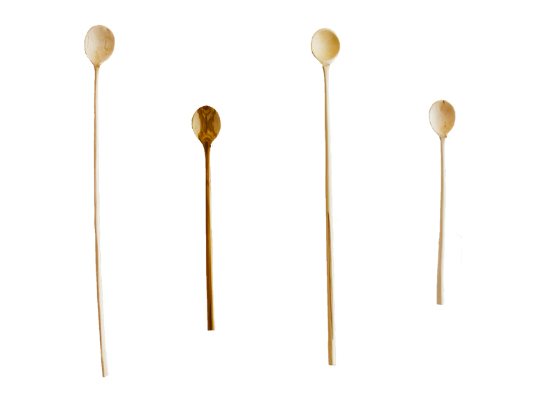Eric Oglander, Four honeysuckle spoons, 2017, wood, various sizes