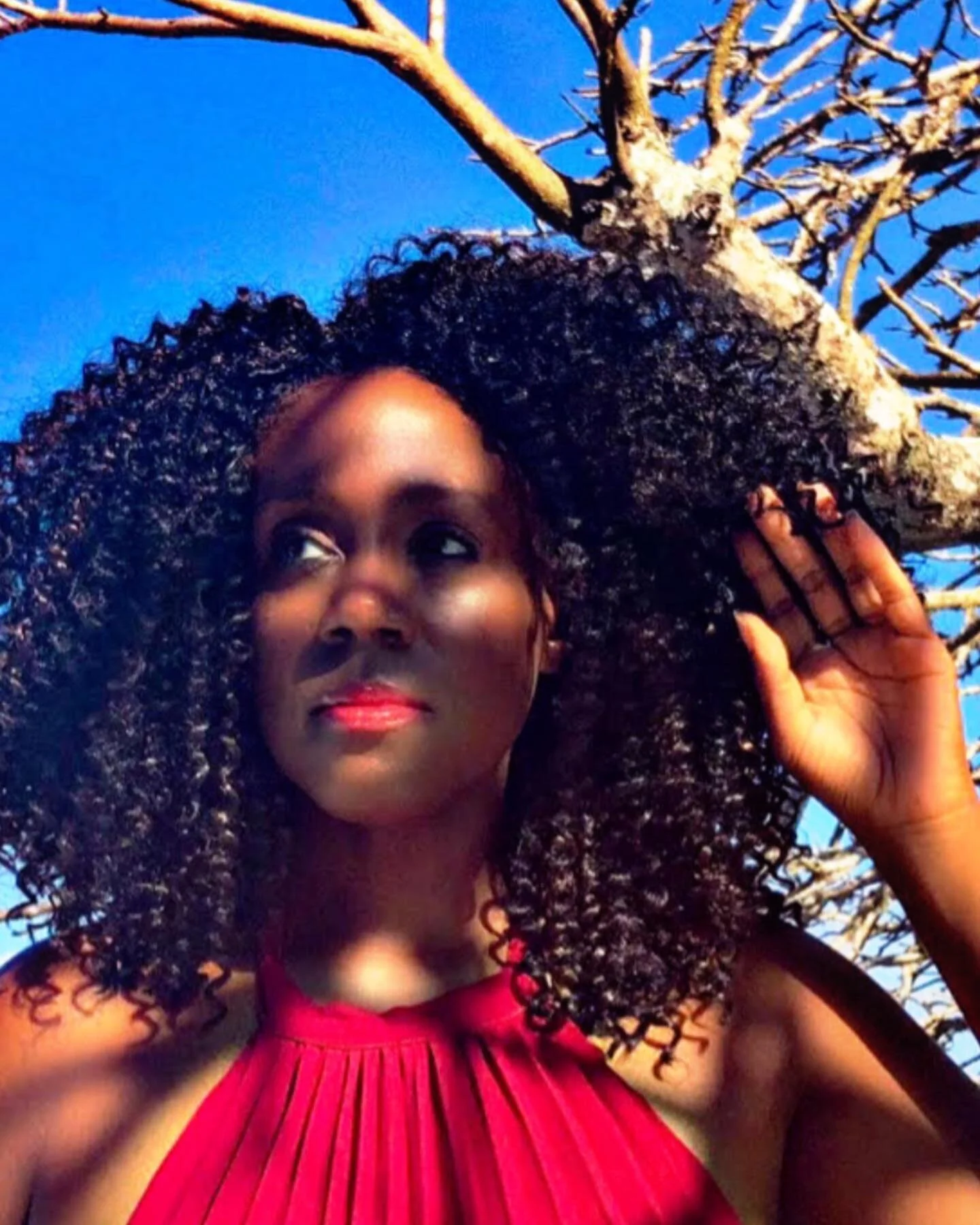 When Africa calls you home, you come &hearts;️🖤
#wakandaforever #blackexcellence #blackjoy #blackwomenmatter #sayhername #african_portraits #baobabtree #africatotheworld #everydayafrica #warriorspirit