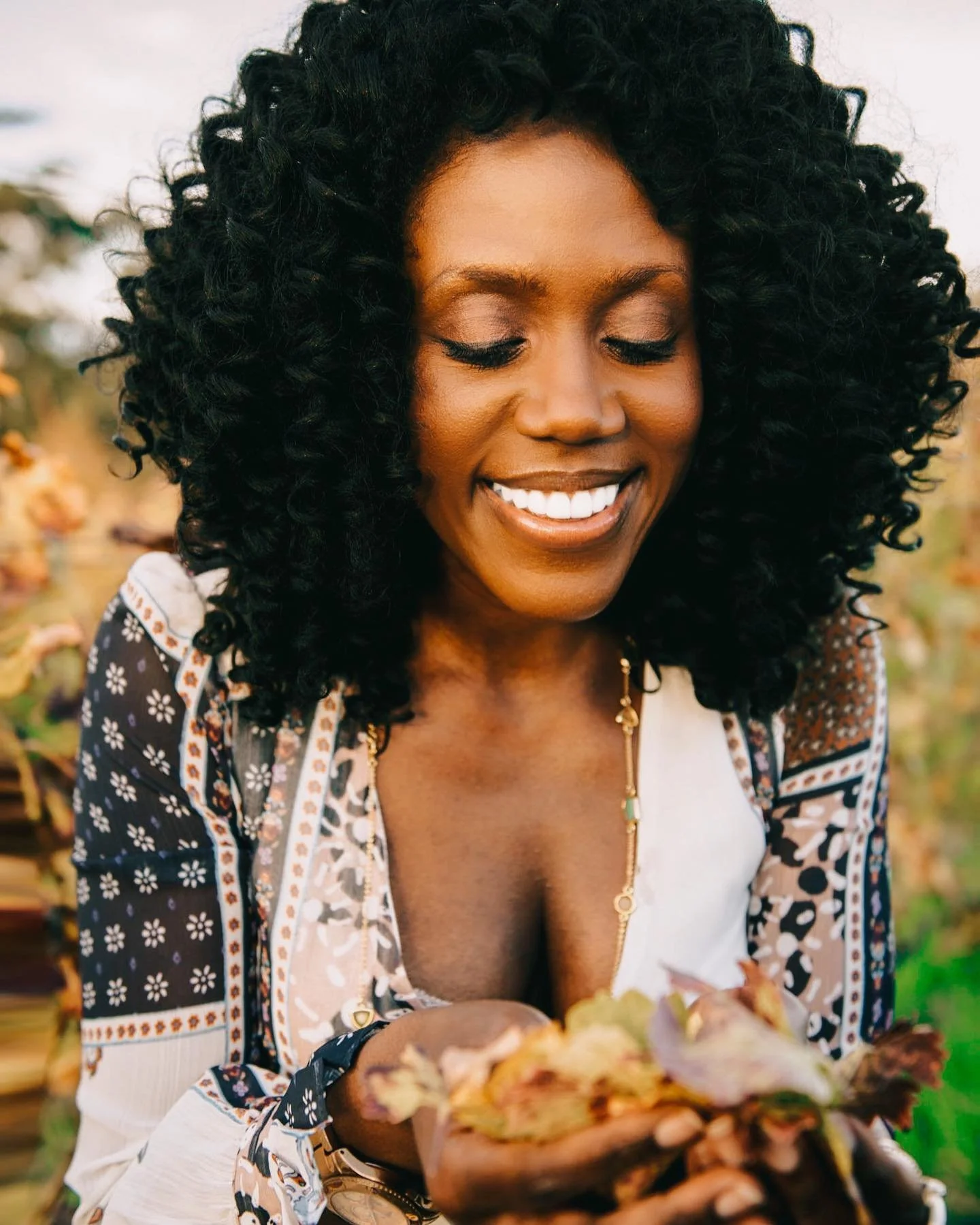 Everyone of us accepting our we made-it-through gifts in 2021, and honoring those who didn't. 

Because of broken WIFI in this sweet little part of the world, I didn't get to say it yesterday, but Merry Merry Upcoming Newness to us all.

2020, you ha