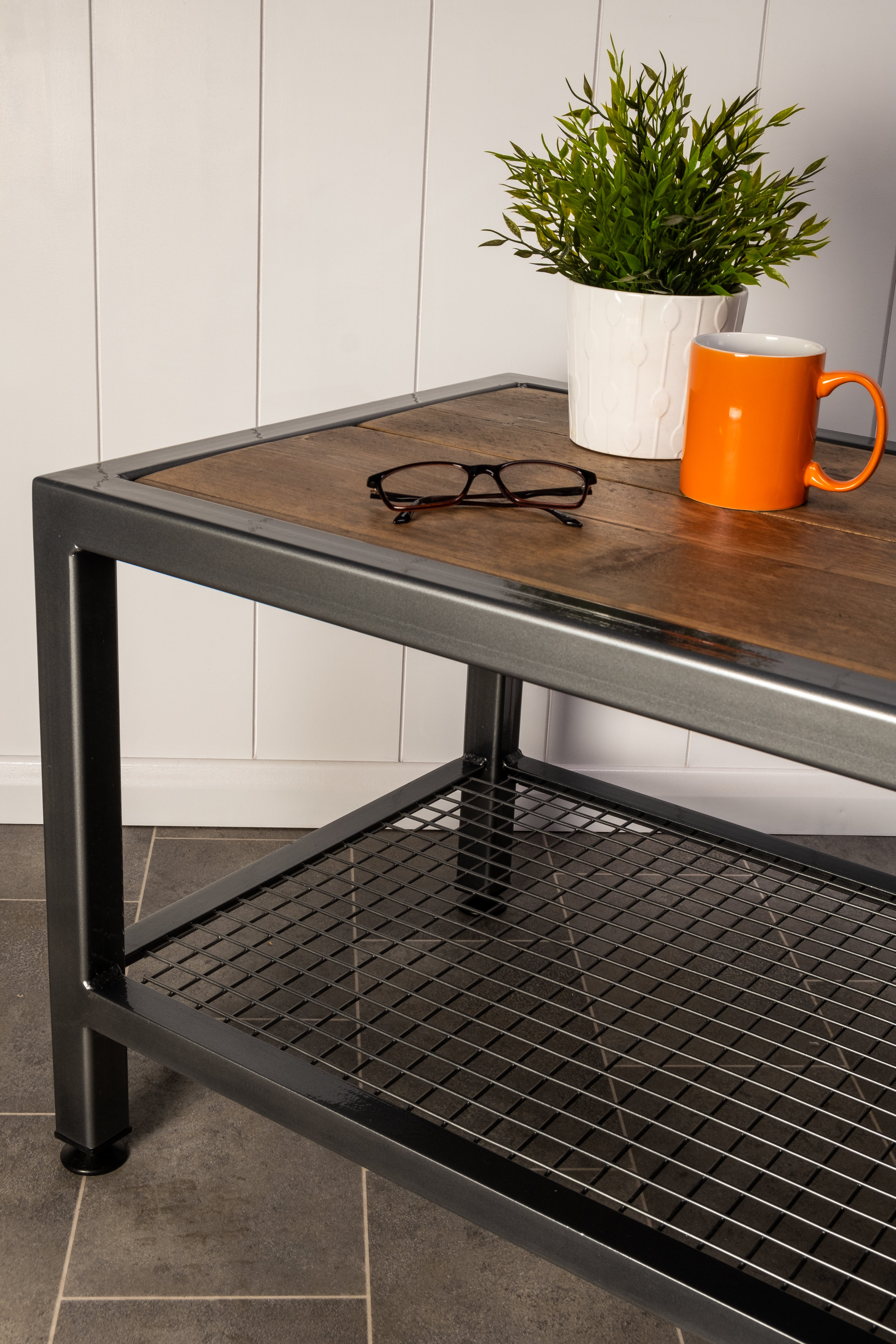 'Helvellyn' Coffee Table - closeup2