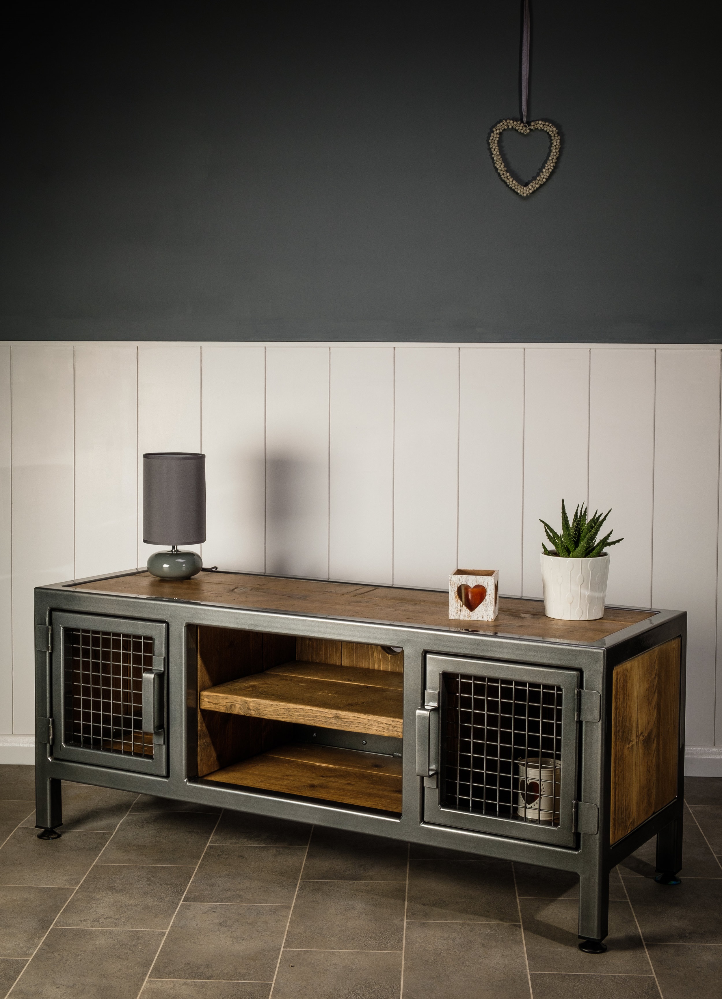 'Helvellyn' TV Stand - side