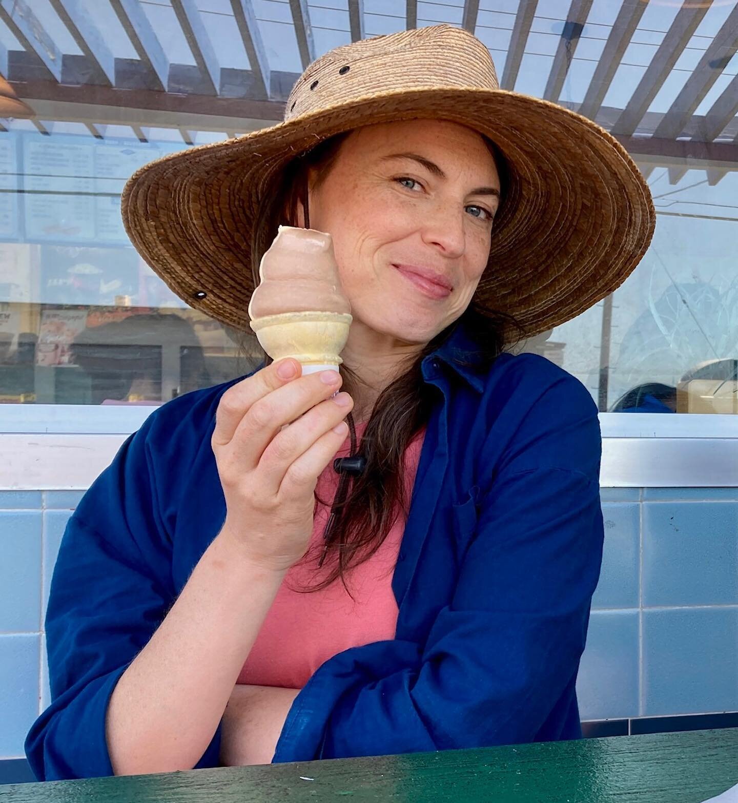 Oh hi. Can I tell you something? I swoon for this photo. I adore it. It makes my heart smile. This is me in my element. It&rsquo;s a beautiful warm California day. I&rsquo;m with family. I&rsquo;m enjoying frozen custard which is just vastly superior
