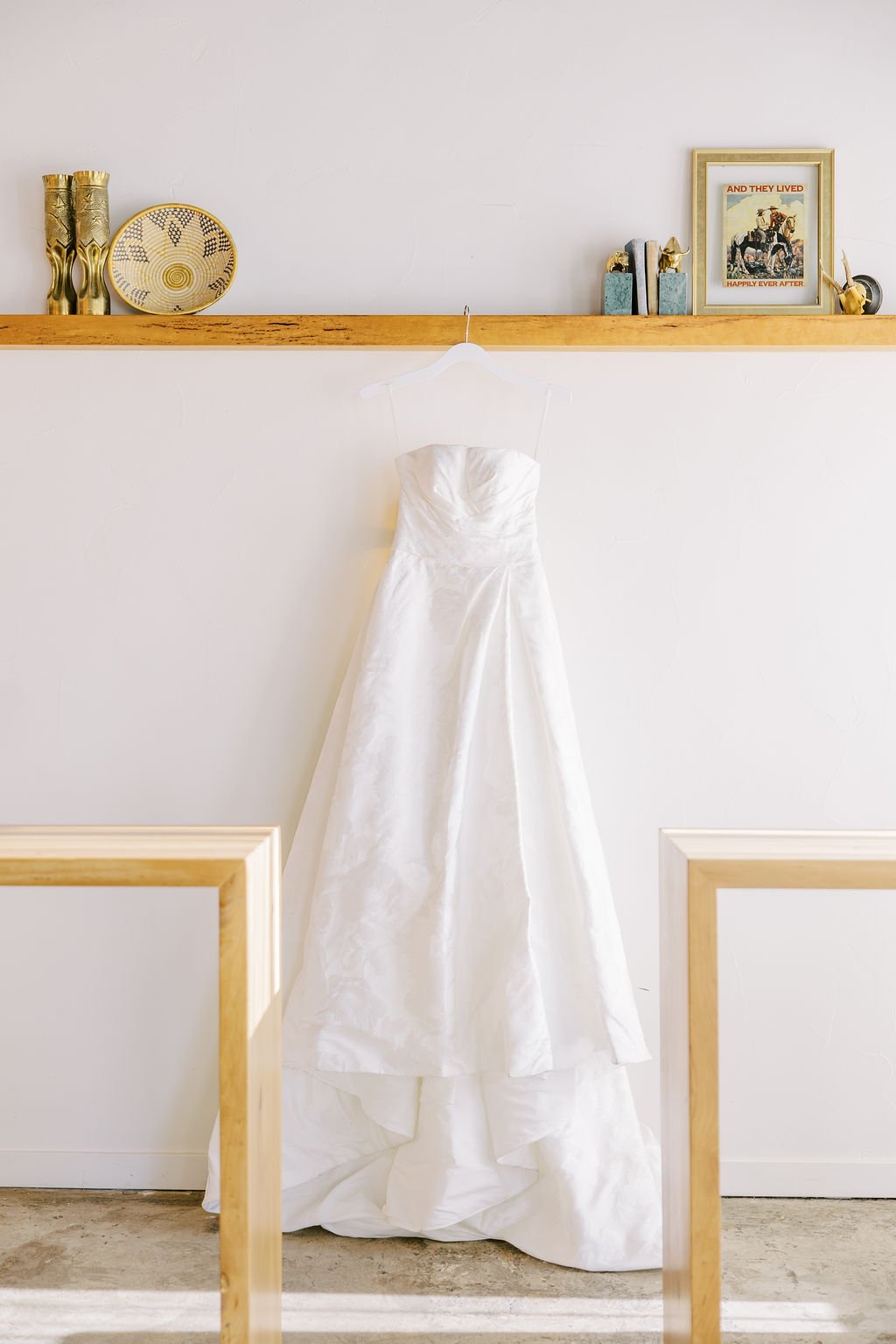 AbbySkyePhotography-January2024AlmagreStyledShoot-19.jpg