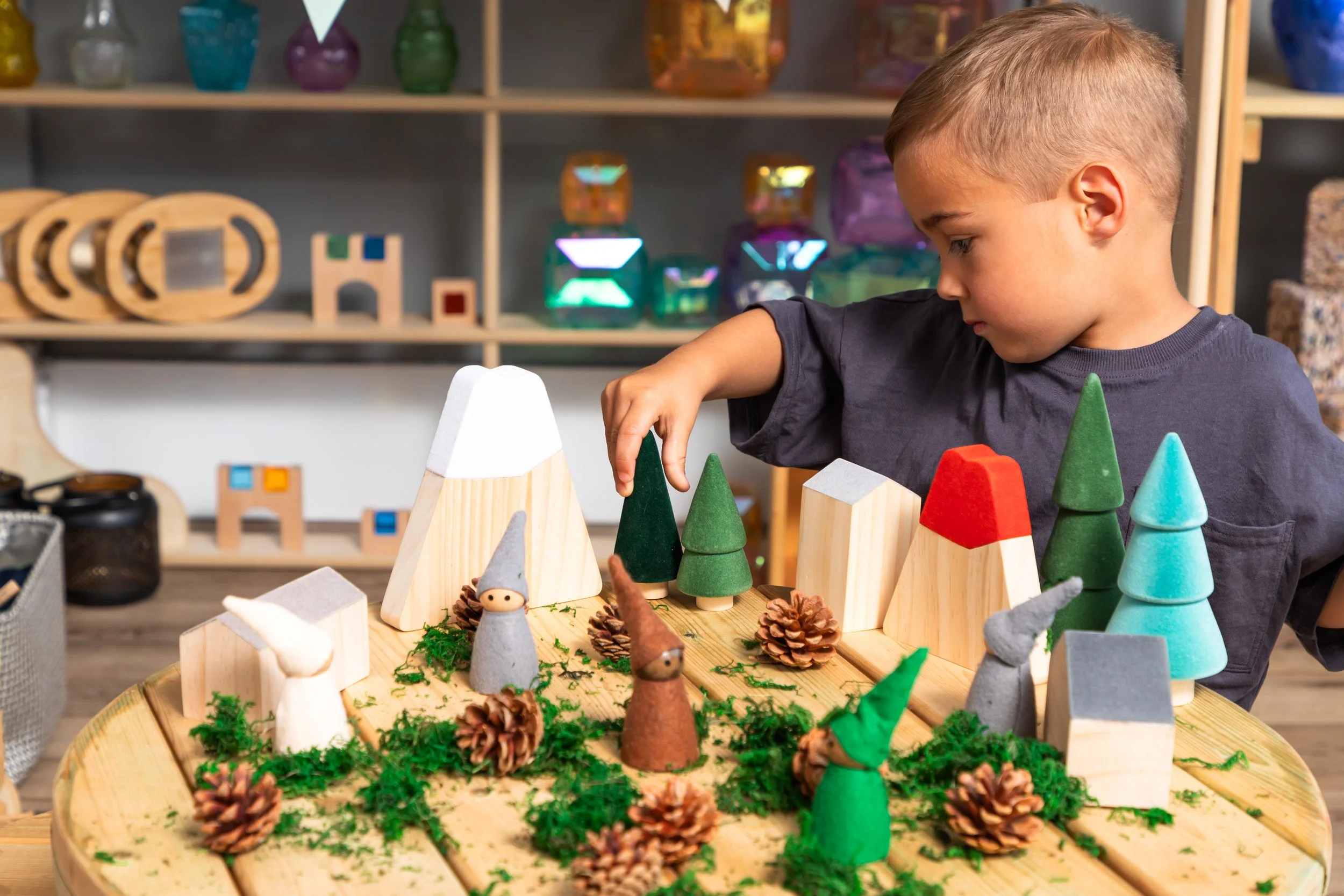 EY Indoor 300724-052 copy.jpg