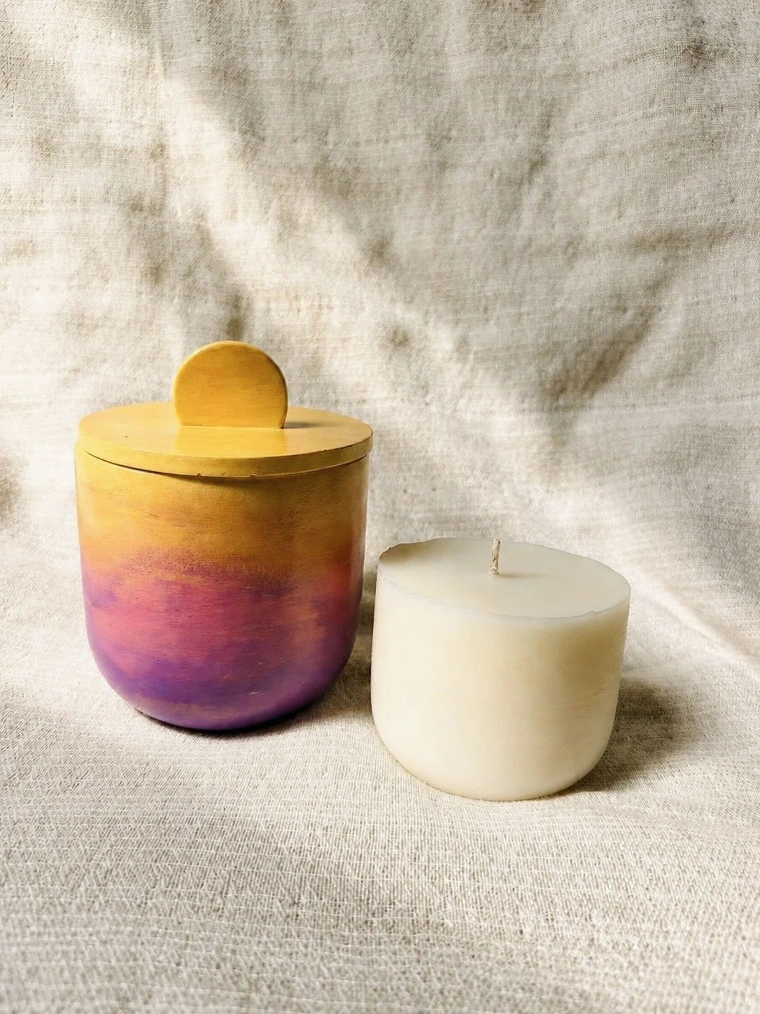 Golden Hour (includes 1 essential oil scented wax refill)